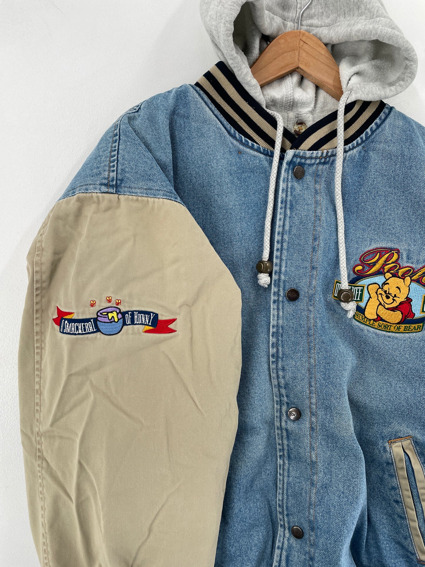 Vintage DISNEY WINNIE THE POOH Size Approx. L Denim Jacket / F5924J