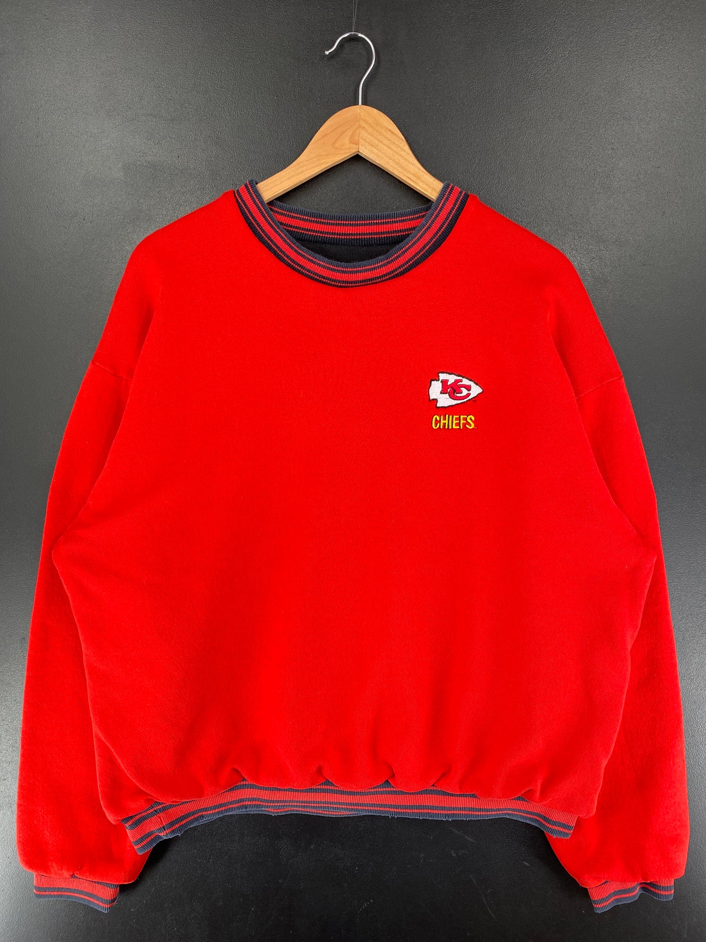 90’s PRO PLAYER x KANSAS CITY CHIEFS Size XL NFL Double Face Reversible Sweat-Shirt / F9430S