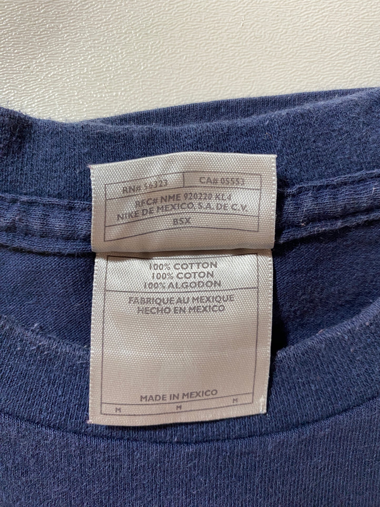 00' NIKE MINI WOOSH Size M Vintage T-shirt / G3061T