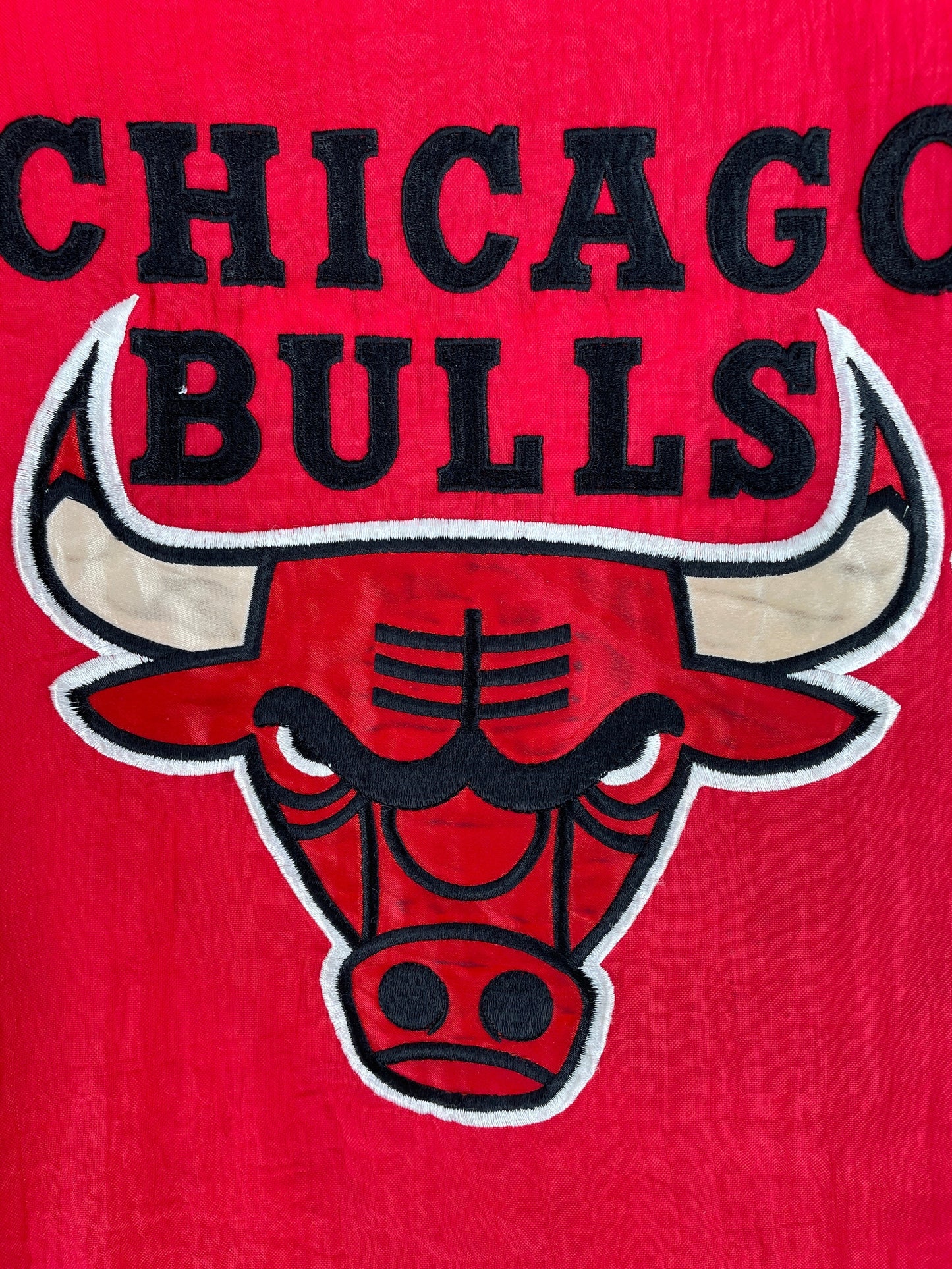 .90’s STARTER x CHICAGO BULLS  Size S NBA Vintage Padded Nylon Jacket / F8705N