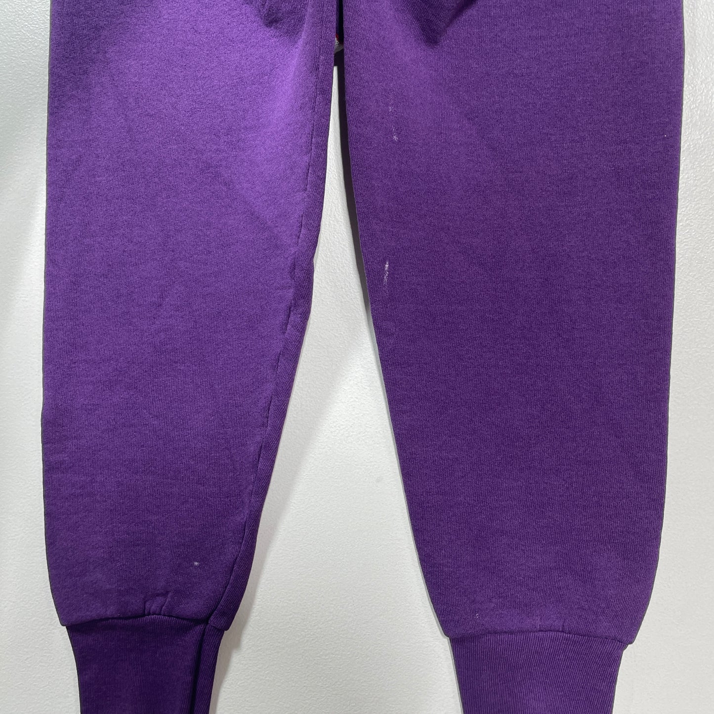 (XL) 90's Remake GUESS Vintage Sweatshirt / A1416S