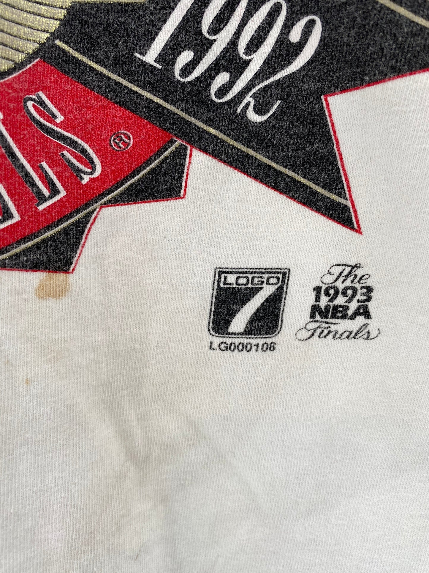 1993 CHICAGO BULLS 3-PEAT Made in USA Size XL Vintage T-shirt / G894T