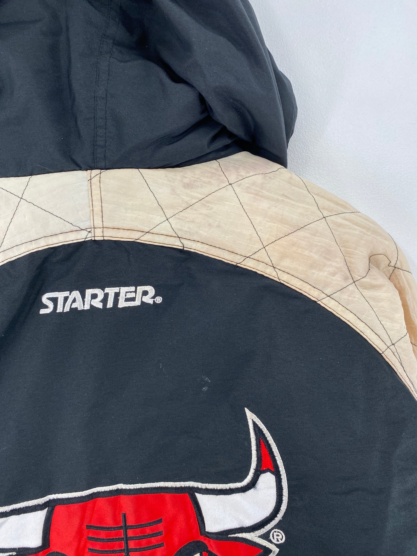 90's STARTER x BULLS Size XL Vintage NBA Padded Nylon Jacket / F4424N