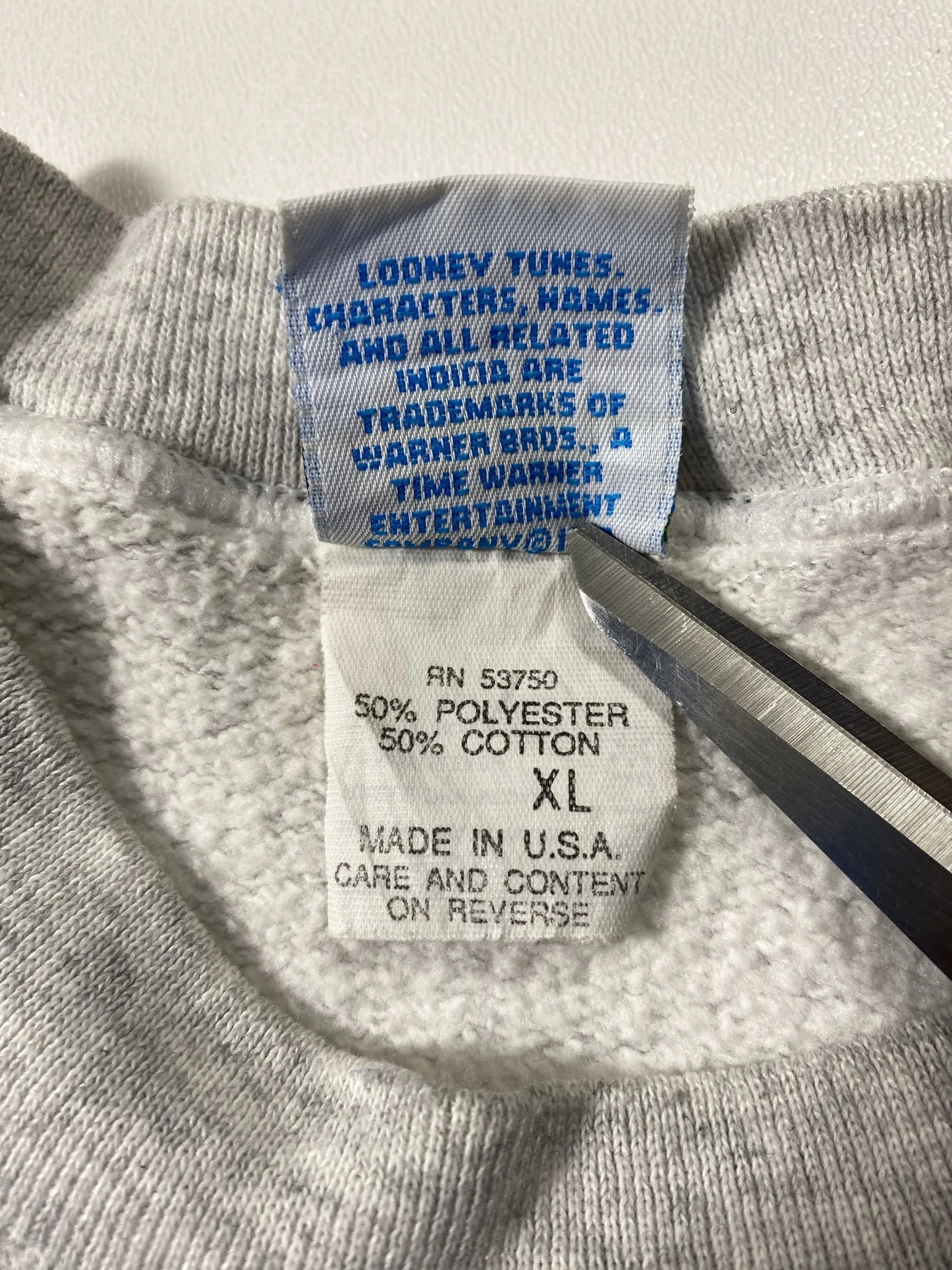 1995 SIX FLAGS X LOONEY TUNES Made in USA Size XL Vintage Sweat-shirt / F3057S