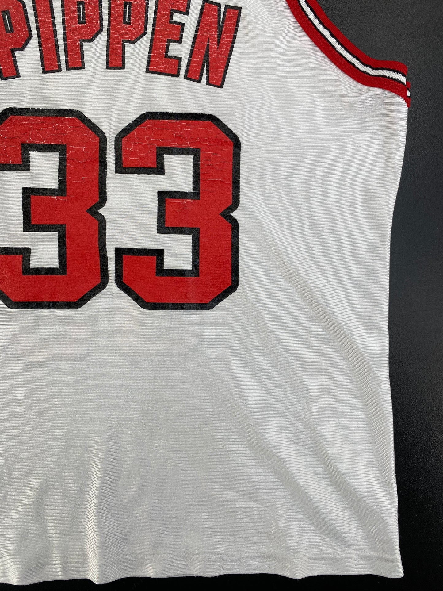 90’s CHAMPION x BULLS PIPPEN Size XL (48) NBA Jersey / G2098J