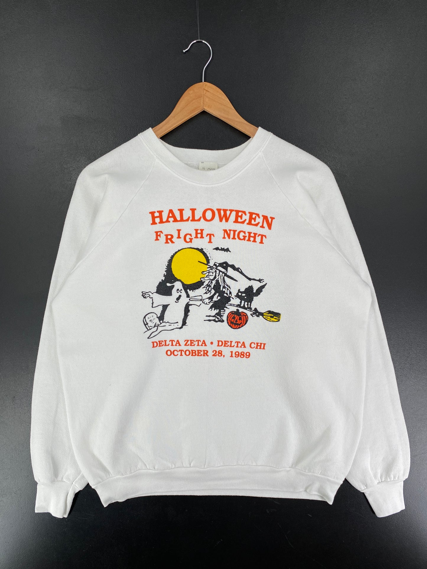 1989 HALLOWEEN FRIGHT NIGHT Made in USA Size XL Vintage Sweat-Shirt / F3122S