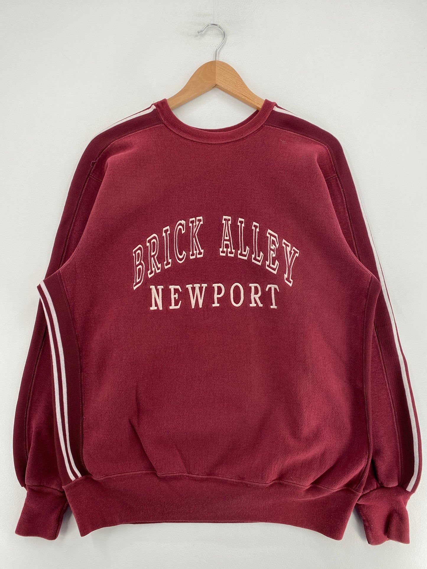 90's BRICK ALLEY NEWPORT Made in USA Size L Vintage College Sweat-Shirt / G1429S