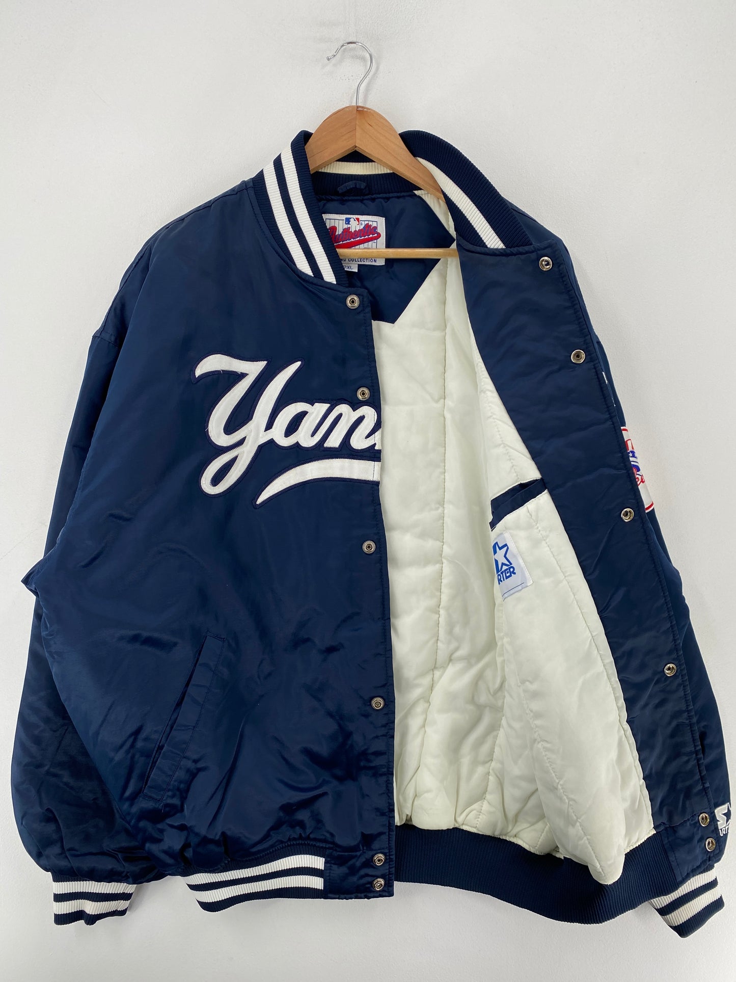 90’s STARTERxNEW YORK YANKEES Size XXL Padded Nylon Jacket / F8874N