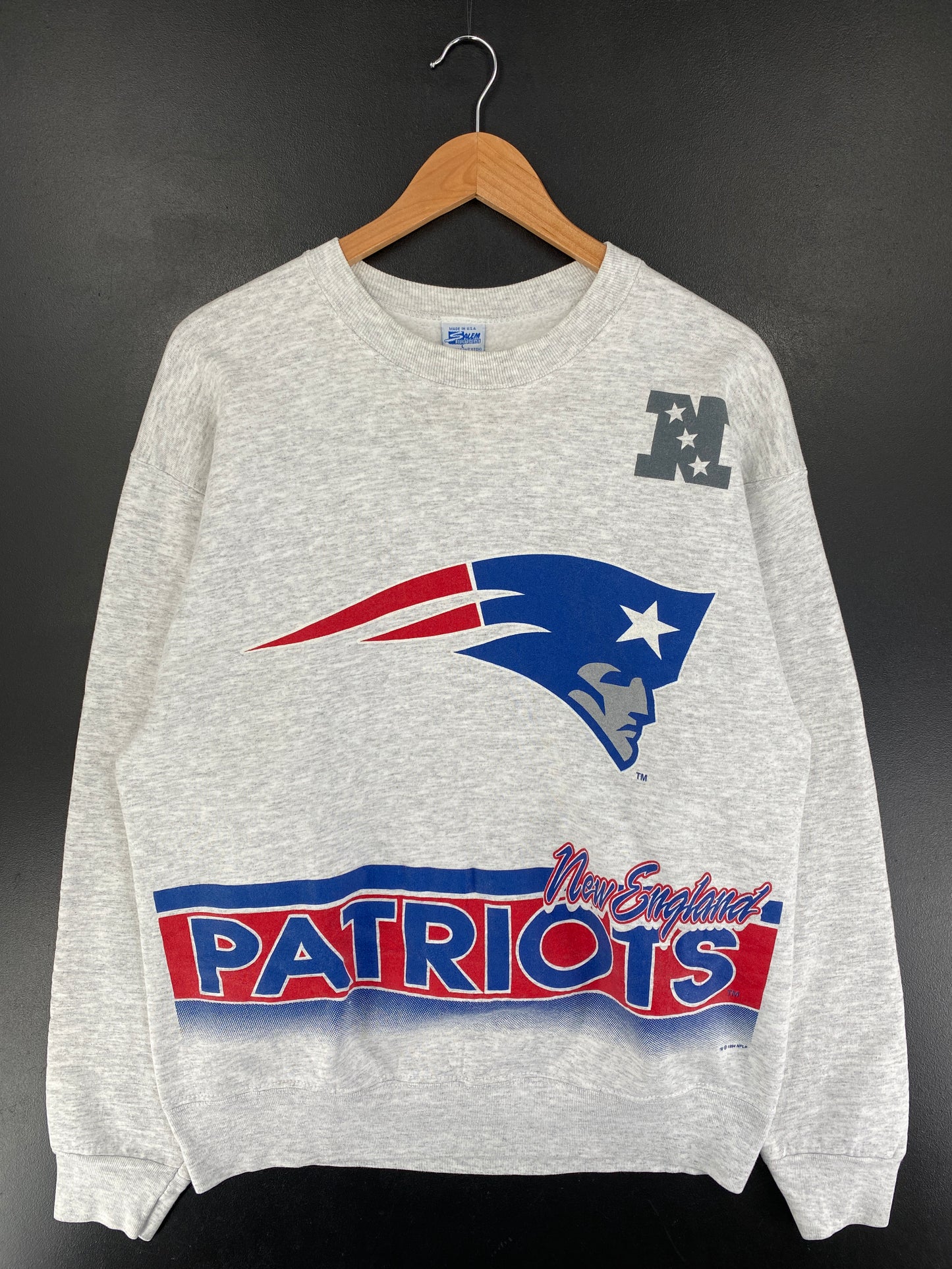 1994 SALEM x NEW ENGLAND PATRIOTS Made in USA Size L Vintage NFL Sweat-Shirt / F9464S