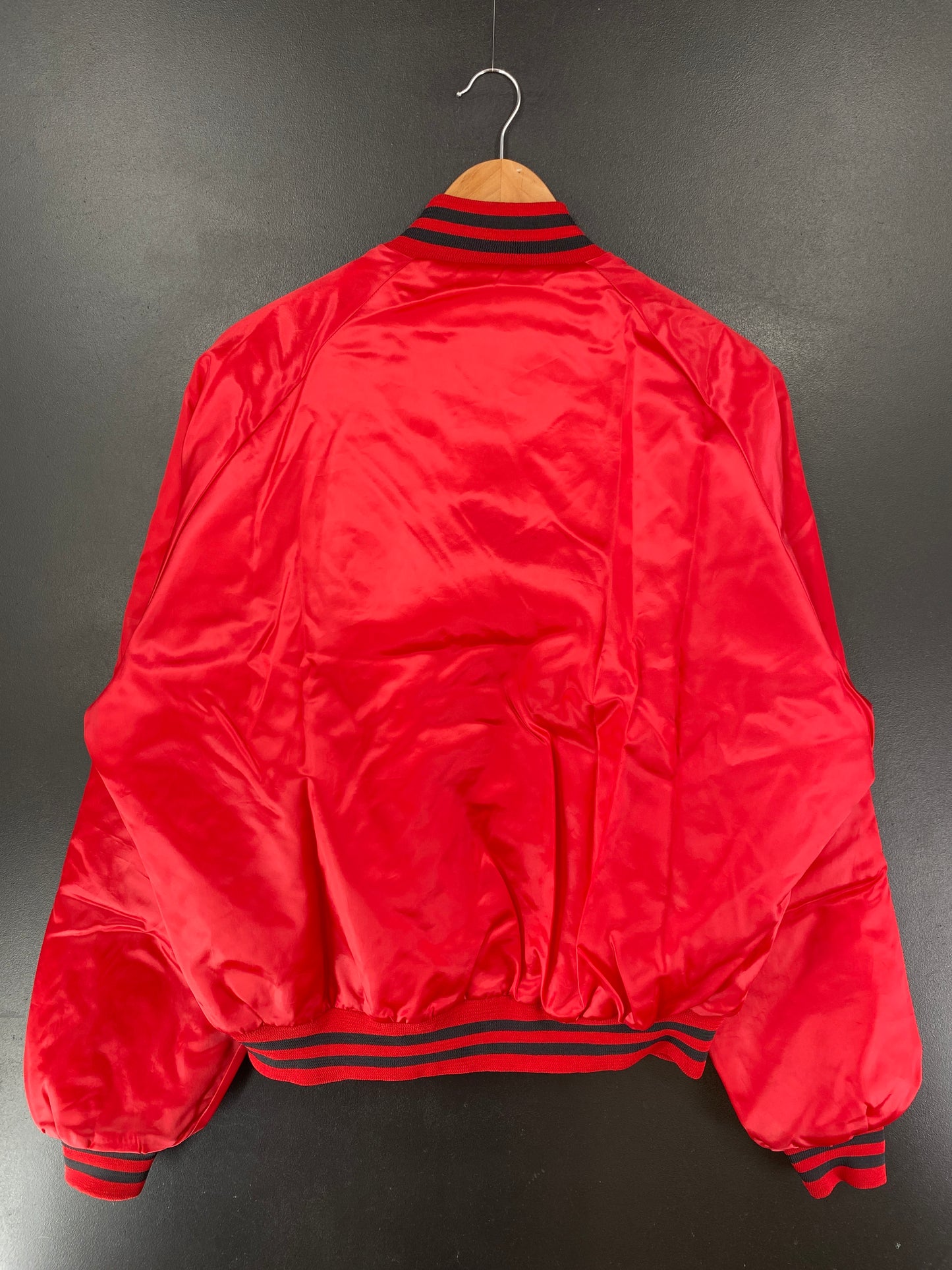 90's ATLANTA FALCONS Made in USA Size XL Vintage NFL Nylon Jacket / G4329N