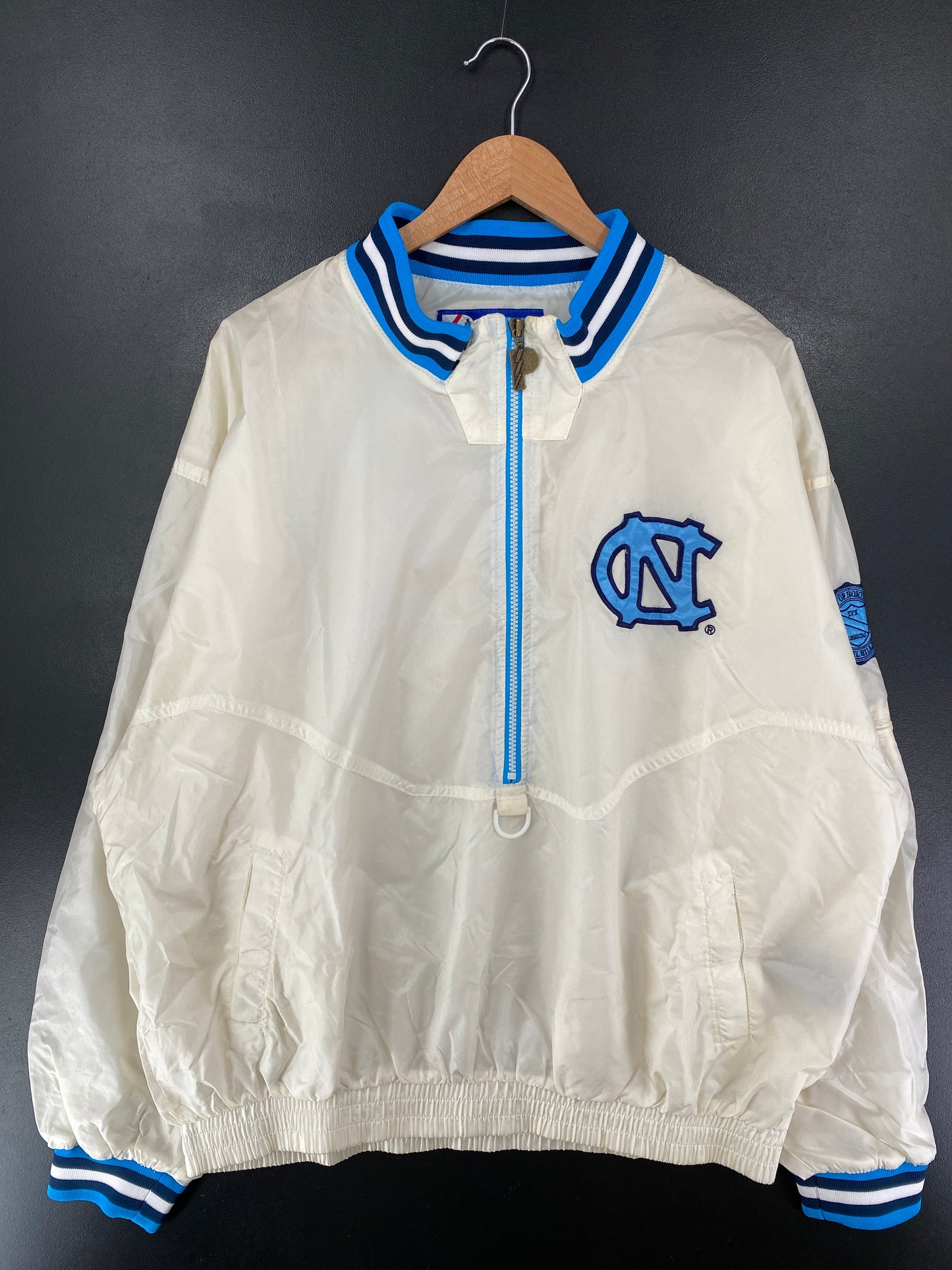 90’s PRO PLAYER x NORTH CAROLINA Size XL College Nylon Jacket / G4409N