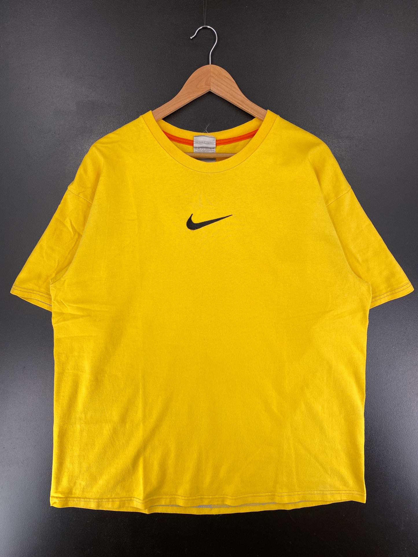 00' NIKE CENTER SWOOSH Size XL Vintage T-Shirt / G65T