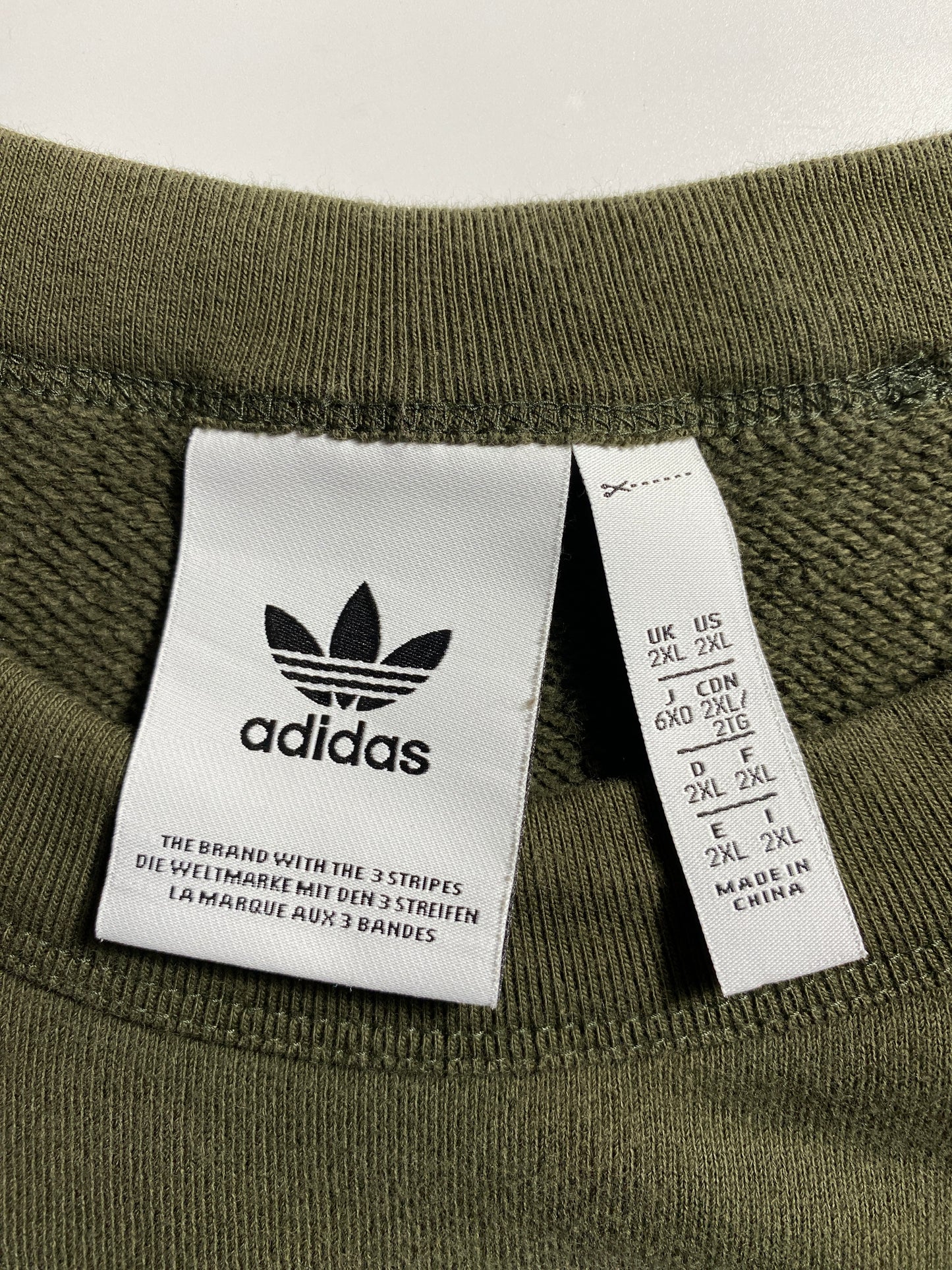 90's ADIDAS Size XXL Vintage Sweat-shirt / G6746S