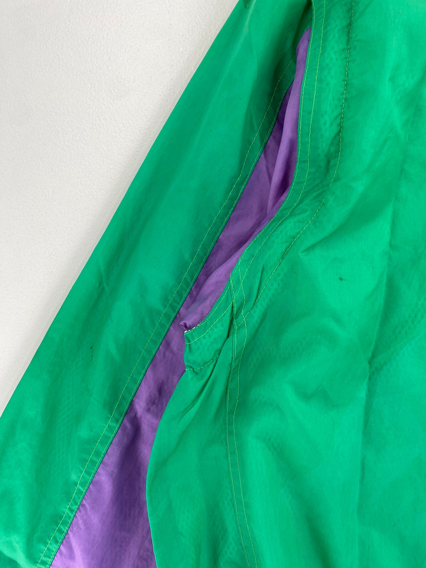 90's PUMA Size M Vintage Nylon Jacket / G4846N