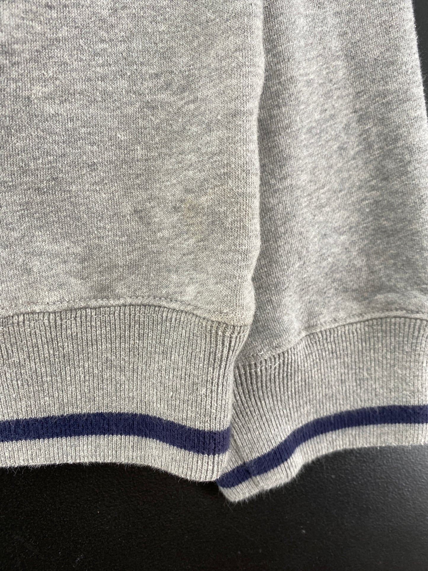 (L) 90’s TOMMY HILFIGER Sweat-shirt / A0195S
