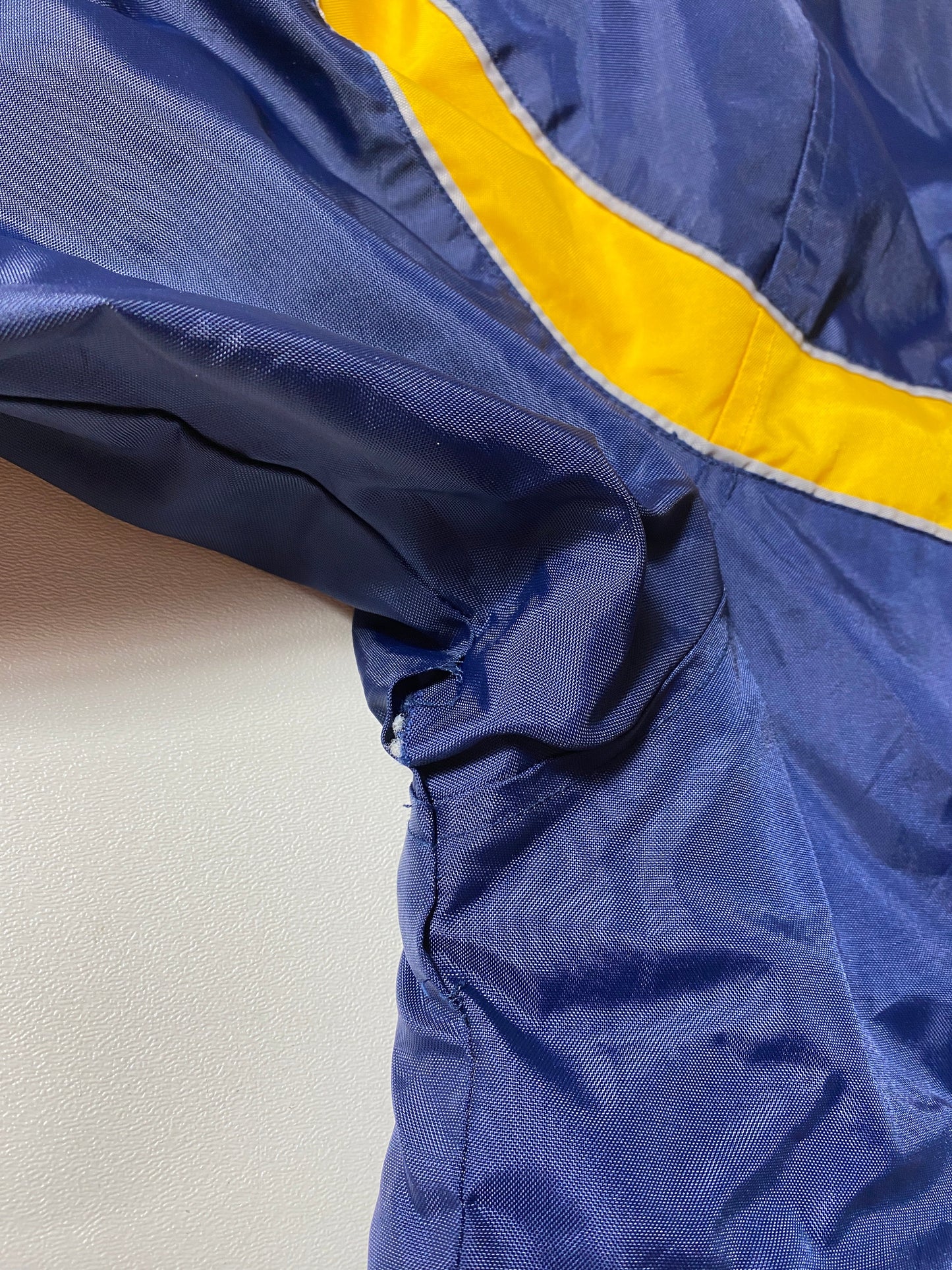 00’ NIKE Size M Nylon Padded Zip-up Reversible Jacket / G5433N