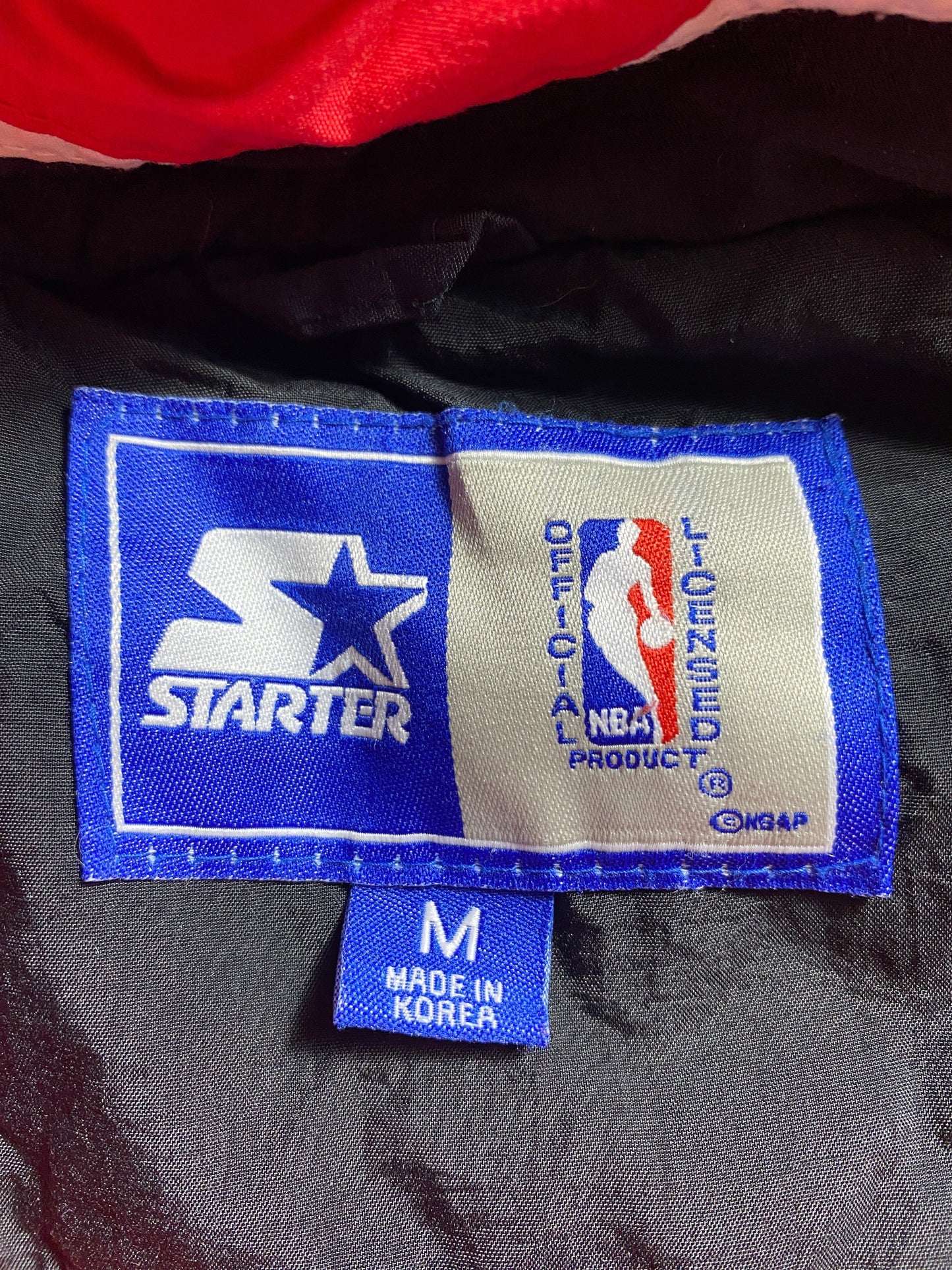 .90’s STARTER x CHICAGO BULLS Size M NBA Padded Nylon Jacket / F8792N
