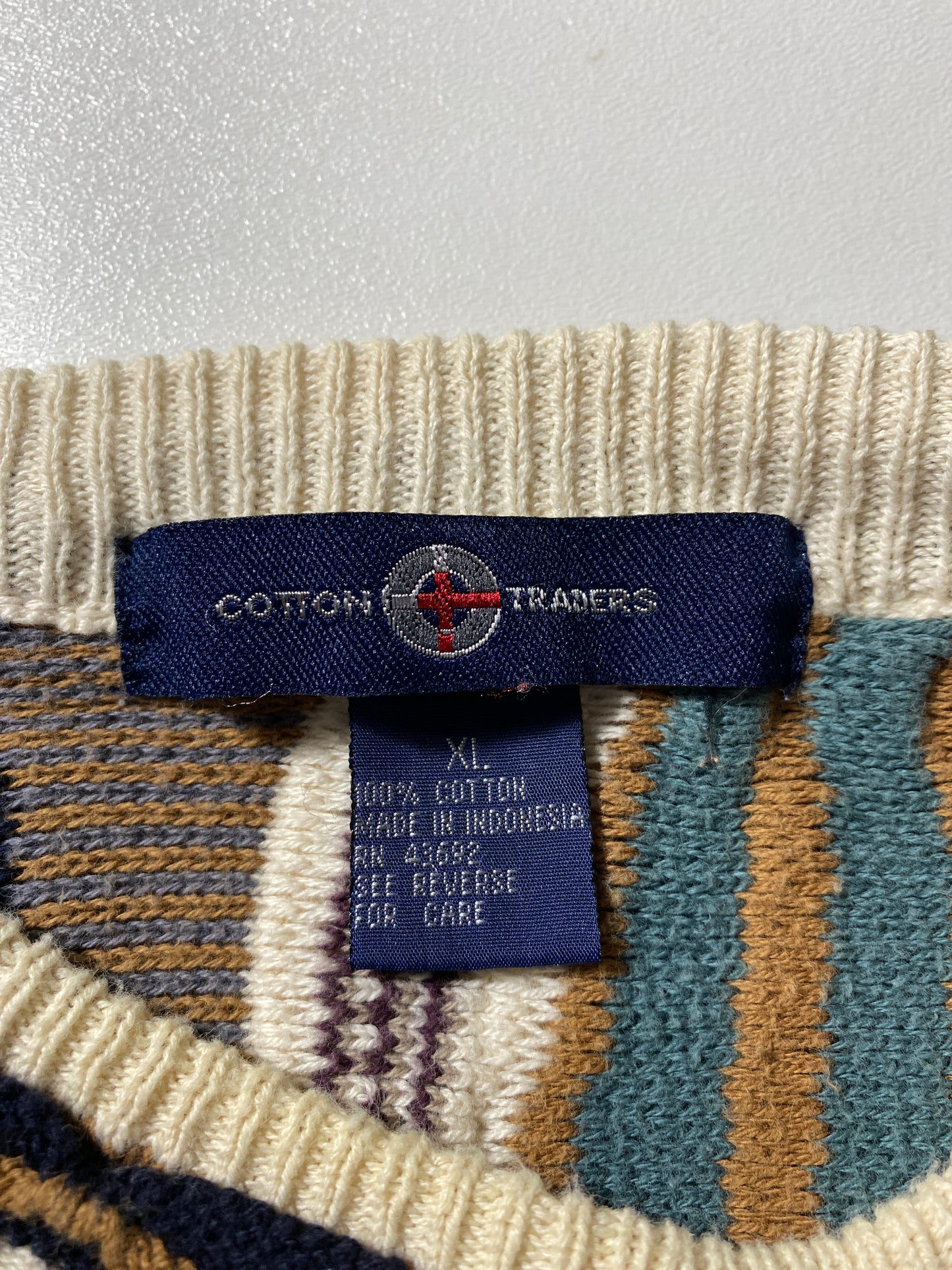 Vintage 3D COOGI-Style Size XL Cotton Knit Sweater / F5971K