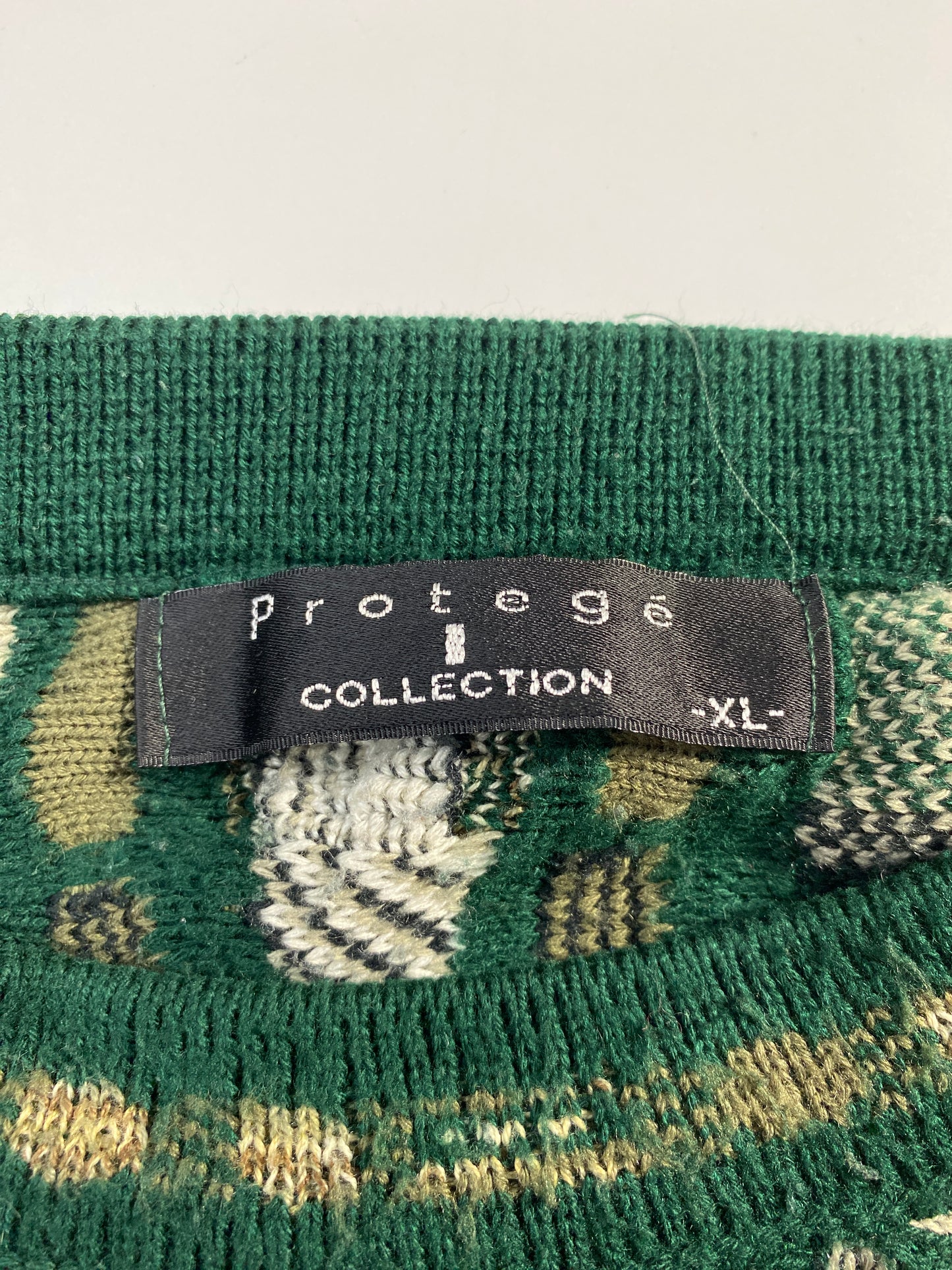 Vintage 3D COOGI-Style Size XL Acrylic Knit Sweater / F5967K