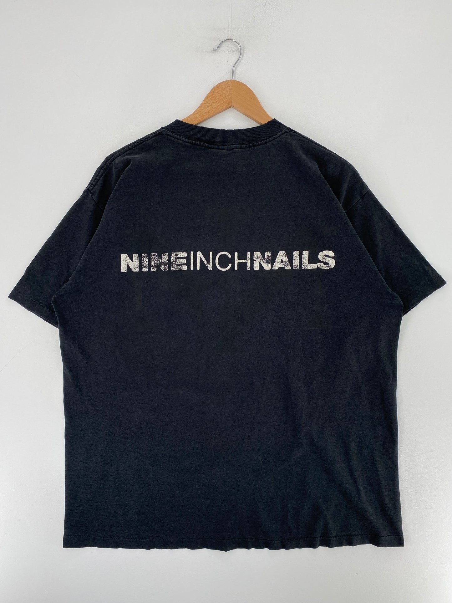 90’s NINE INCH NAILS Size No Tag (Approx. XL) Music T-Shirts / G1187T