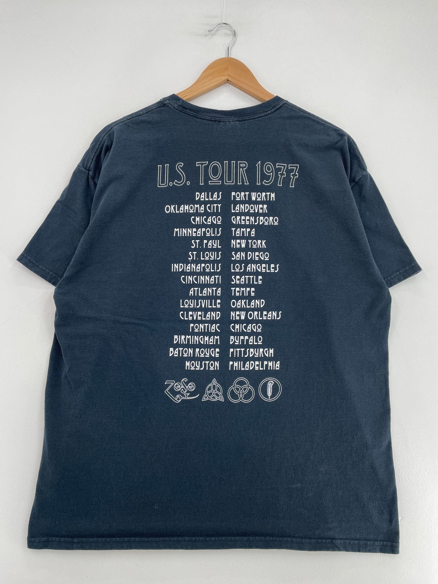 2003 LED ZEPPELIN Size XL T-shirt / G1889T
