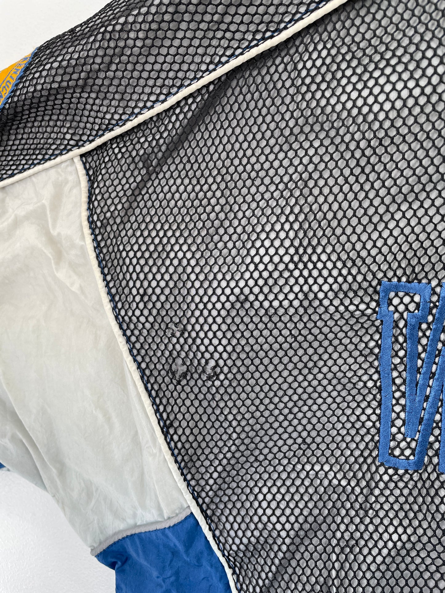 Vintage PRO PLAYER x KENTUCKY WILDCATS Size XL College Nylon Jacket / F7762N