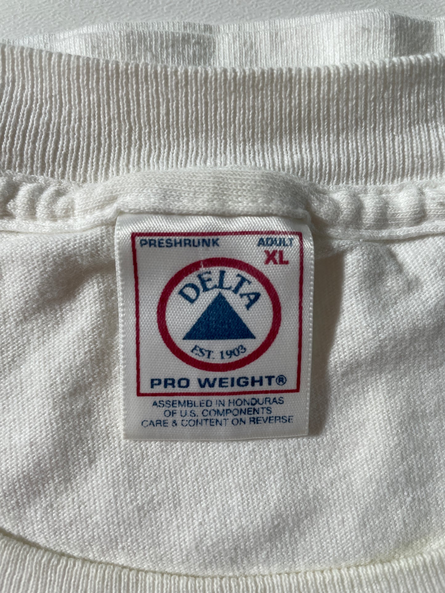 Vintage NASCAR Size XL Racing T-Shirt / G3530T