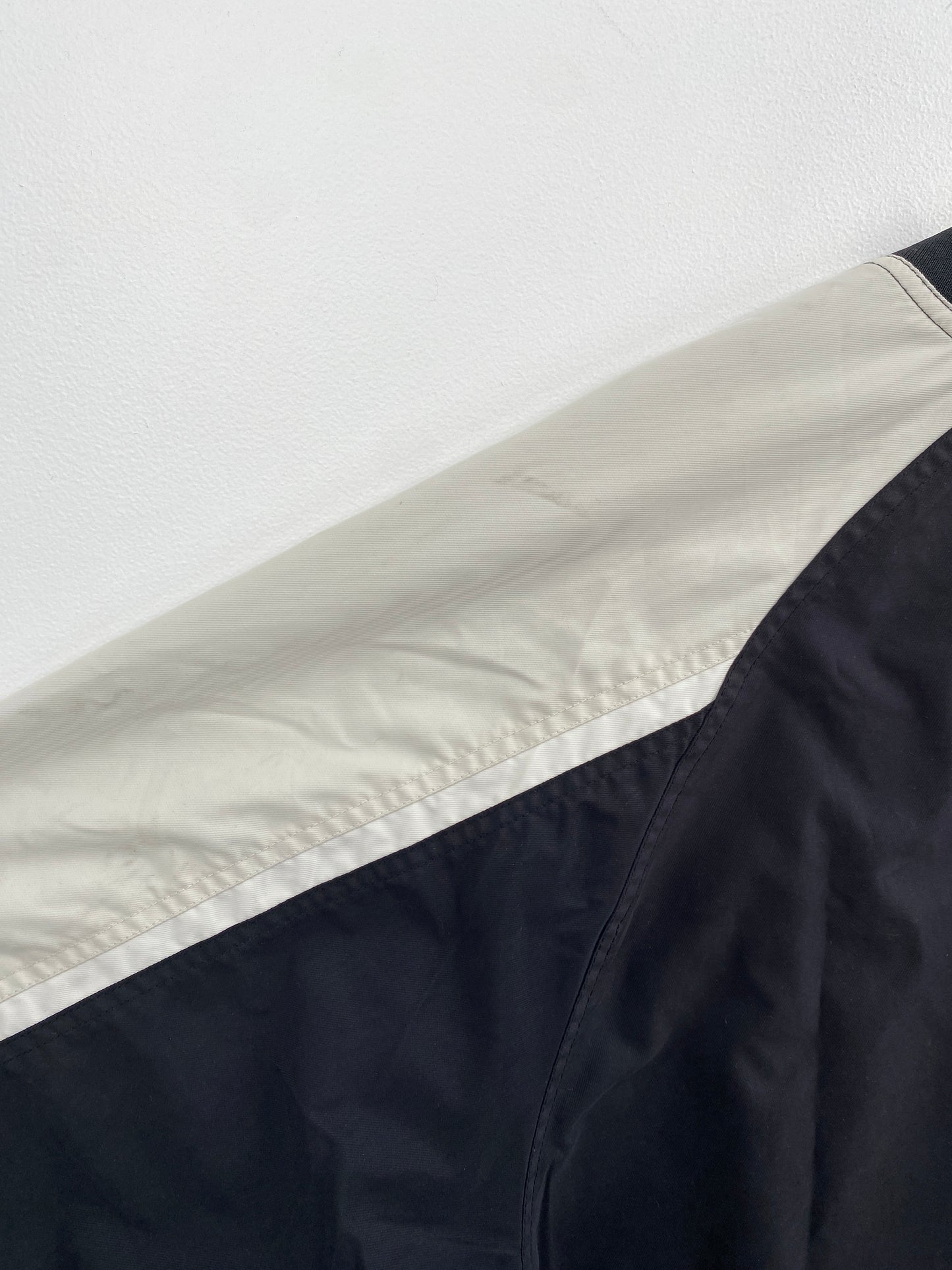 Vintage NIKE Size XL Nylon Jacket / G5998N