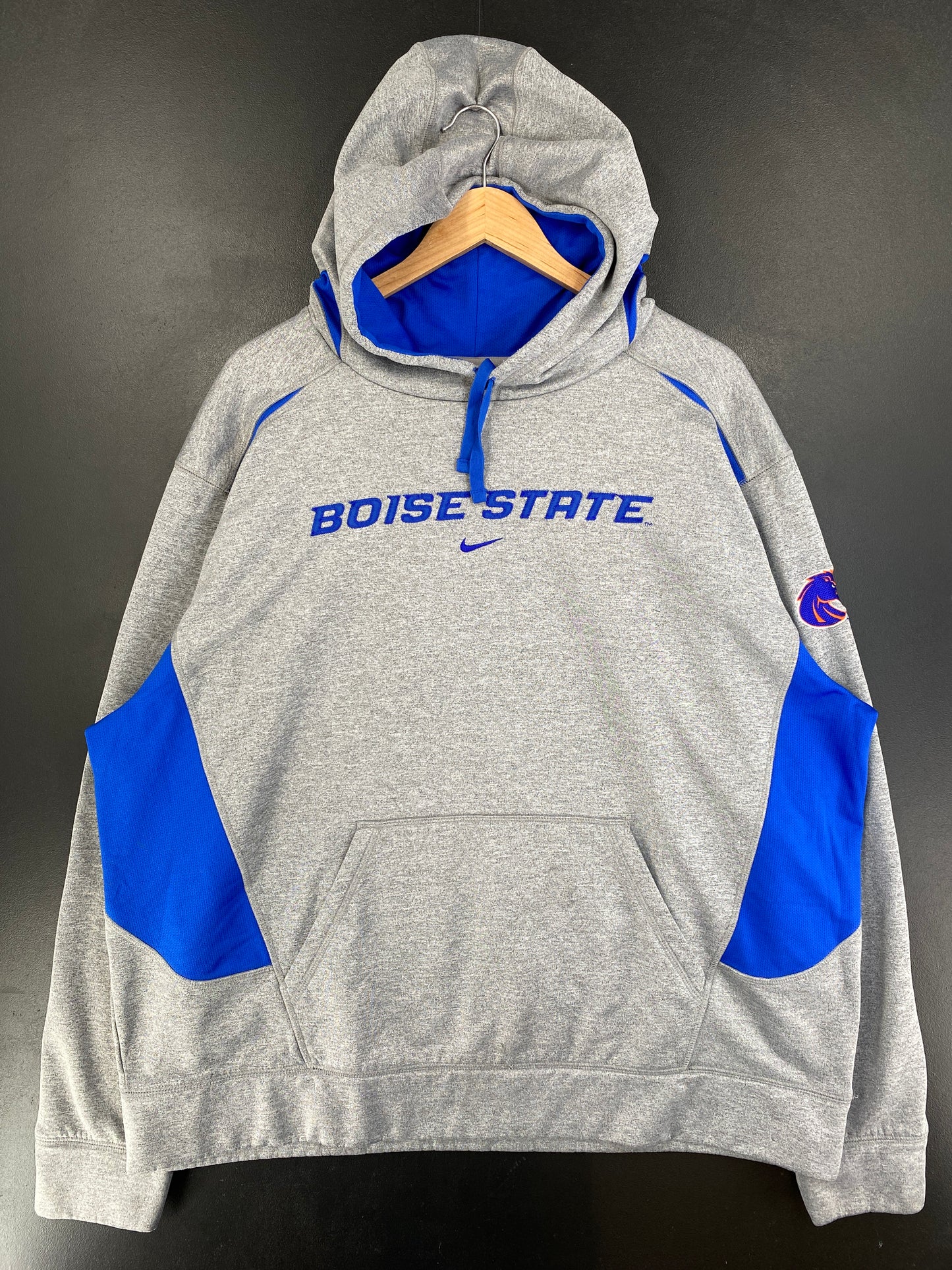 Vintage NIKE BOISE STATE Size XXL Vintage College Hoodie Jersey Material Sweat-Shirt / G2148S