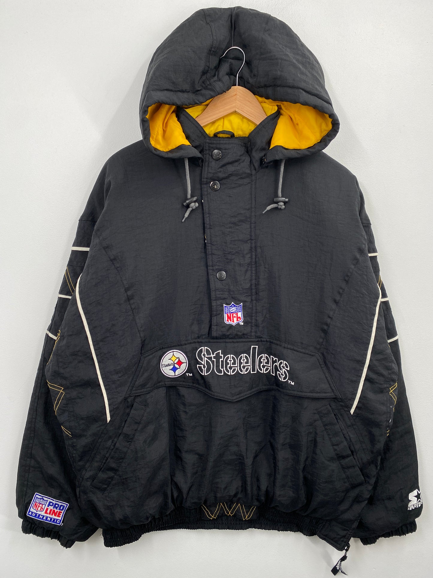 90’s STARTER x PITTSBURGH STEELERS  Size XL NFL Padded Nylon Jacket / G6077N