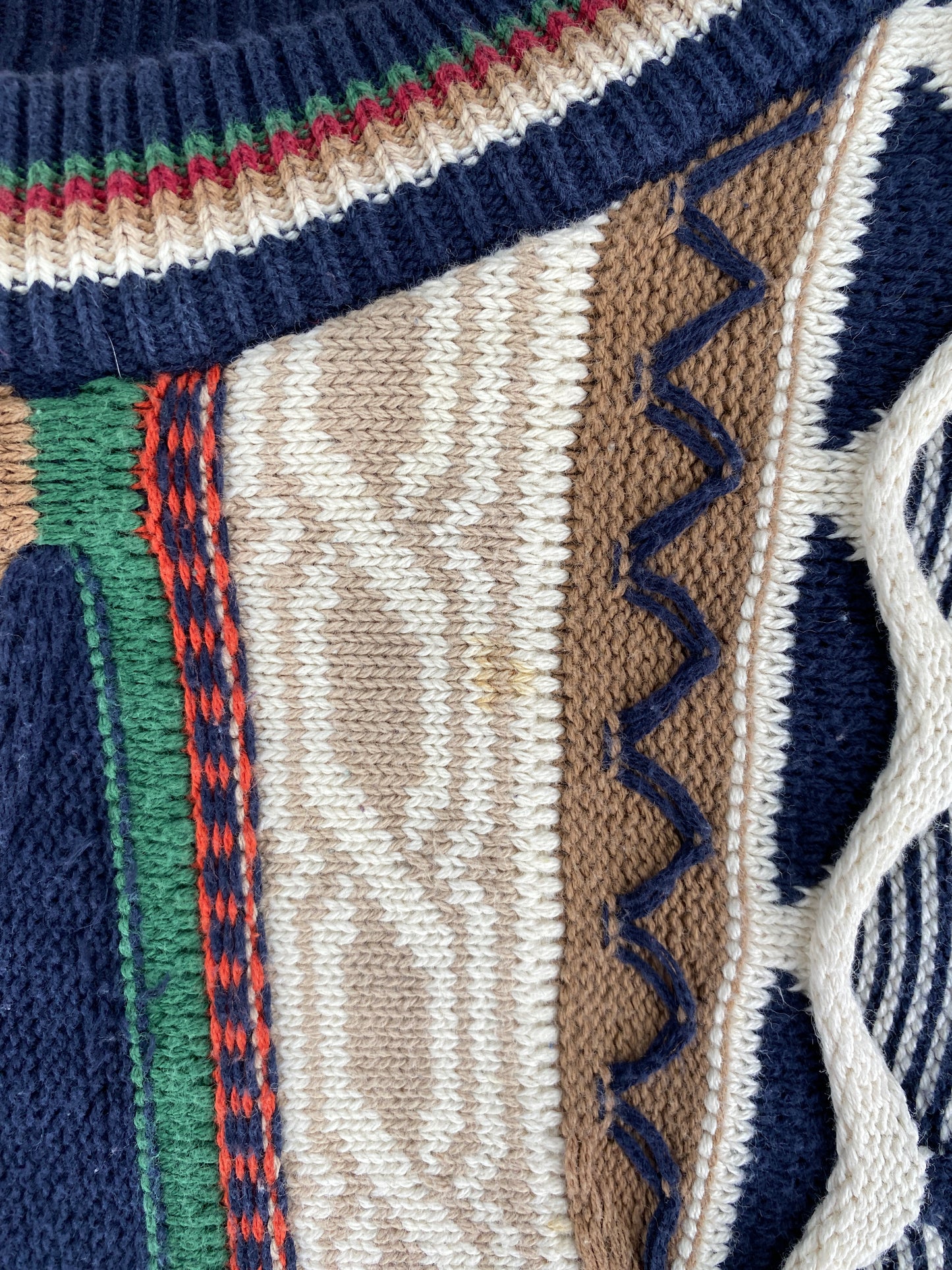 Vintage COOGI STYLE Size XL Knitwear  / F9023K