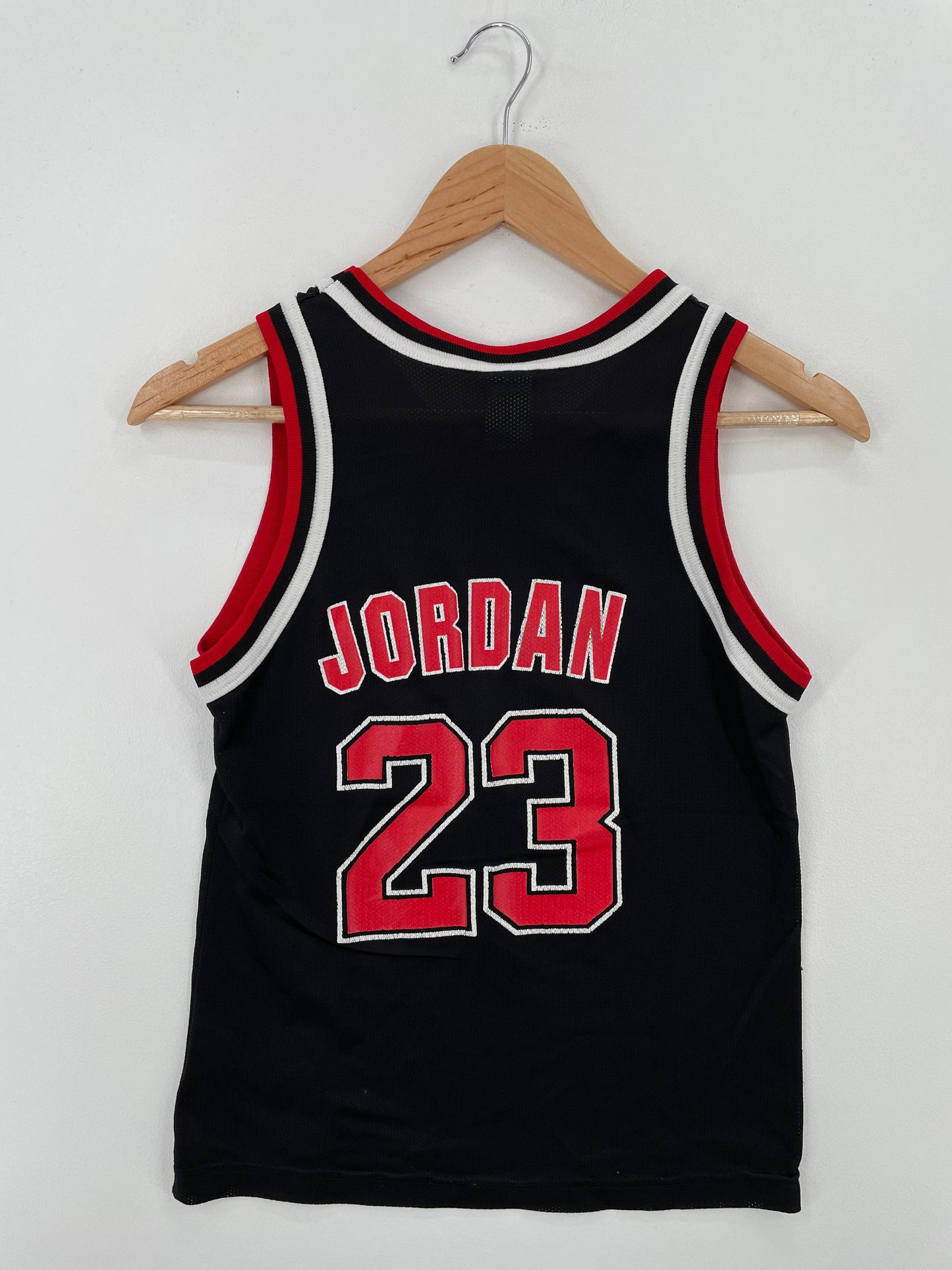 90’s CHICAGO BULLS 23 JORDAN Made in USA Size Kids.M Vintage NBA Jersey / F2012T