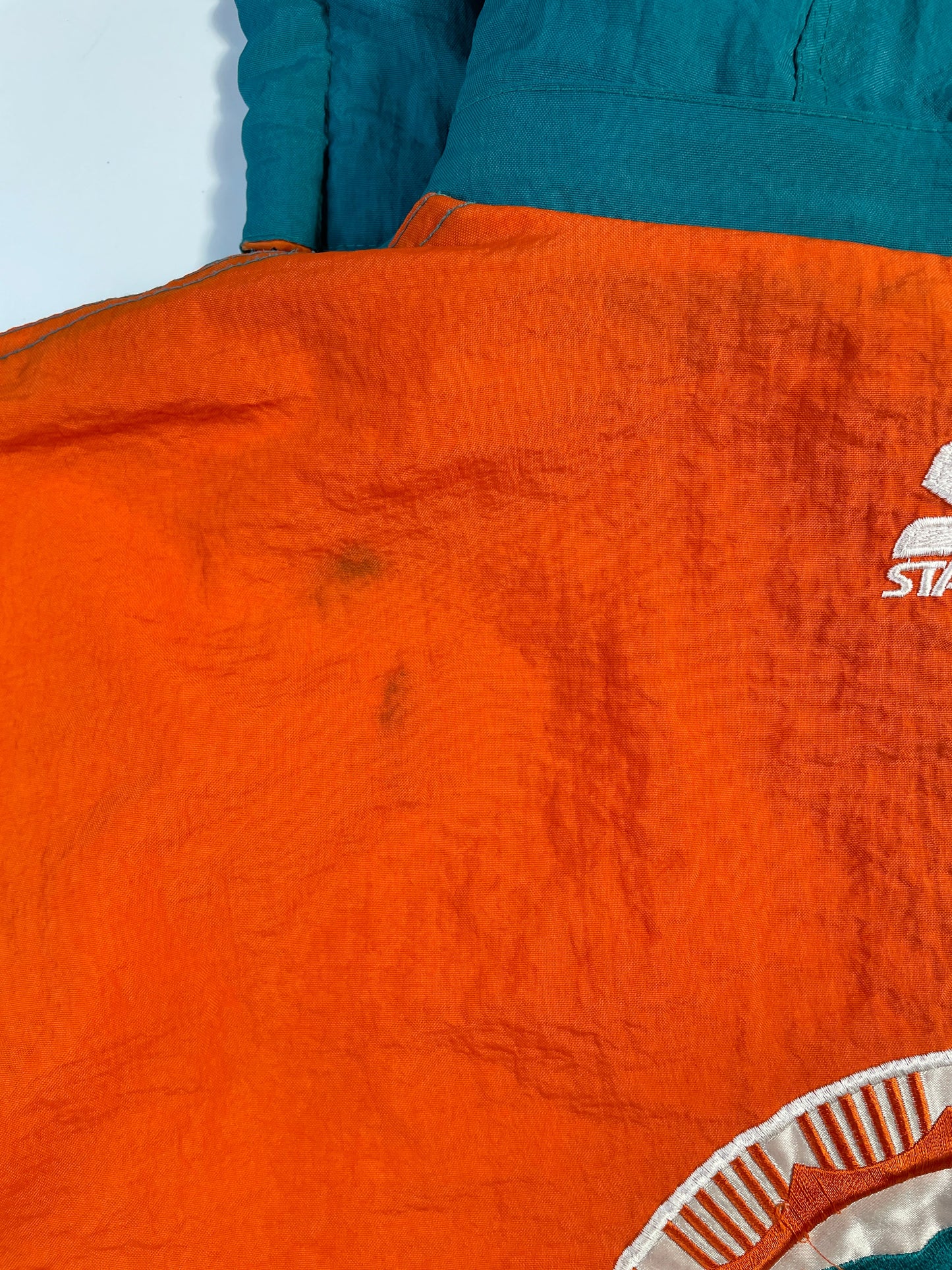 90’s STARTER x MIAMI DOLPHINS Size L NFL Padded Nylon Jacket / F6058N