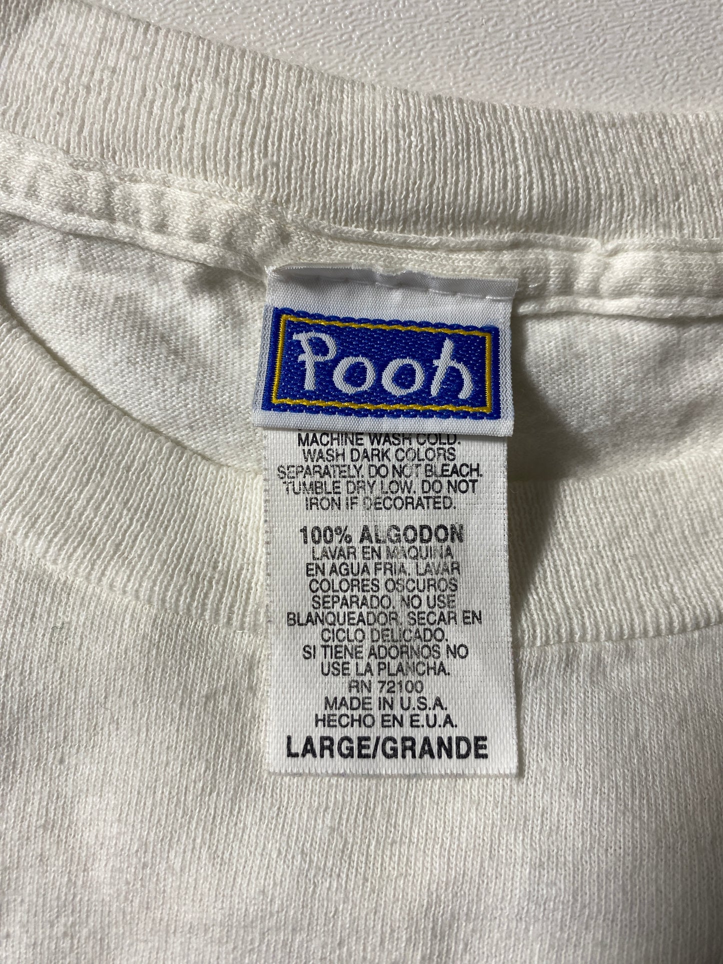 00’ POOH Made in USA Size L Vintage Disney T-shirt / G2363T