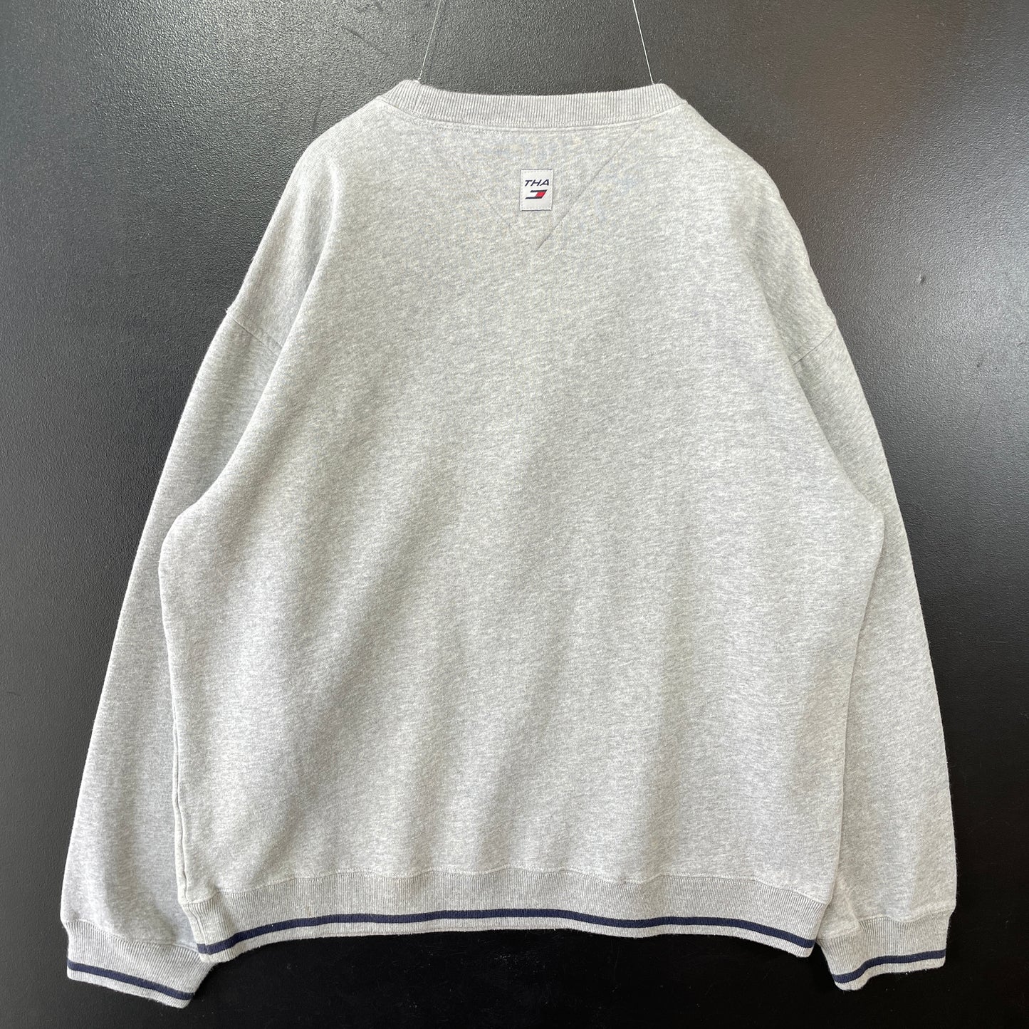 (L) 90’s TOMMY HILFIGER Sweat-shirt / A0195S