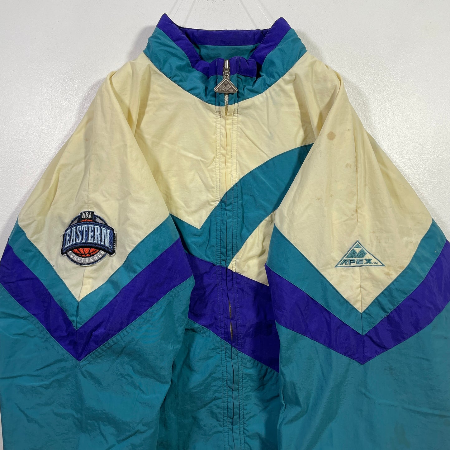 (XL) CHARLOTTE HORNETS Vintage NBA Nylon Jacket / A0832N