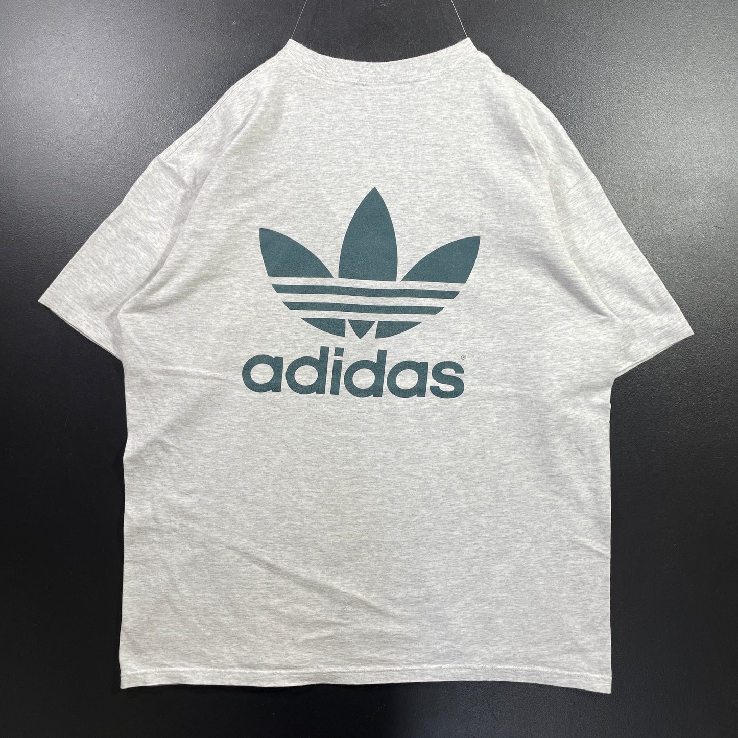 (L) 90’s ADIDAS Vintage T-shirt / A0958T