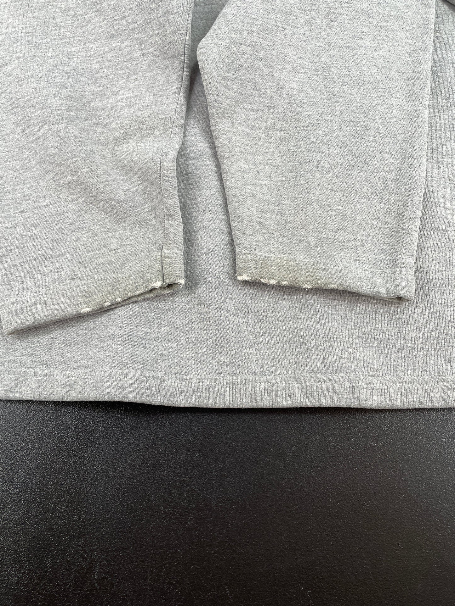 90's TOMMY HILFIGER Size XL Vintage Sweat-shirt / G6743S
