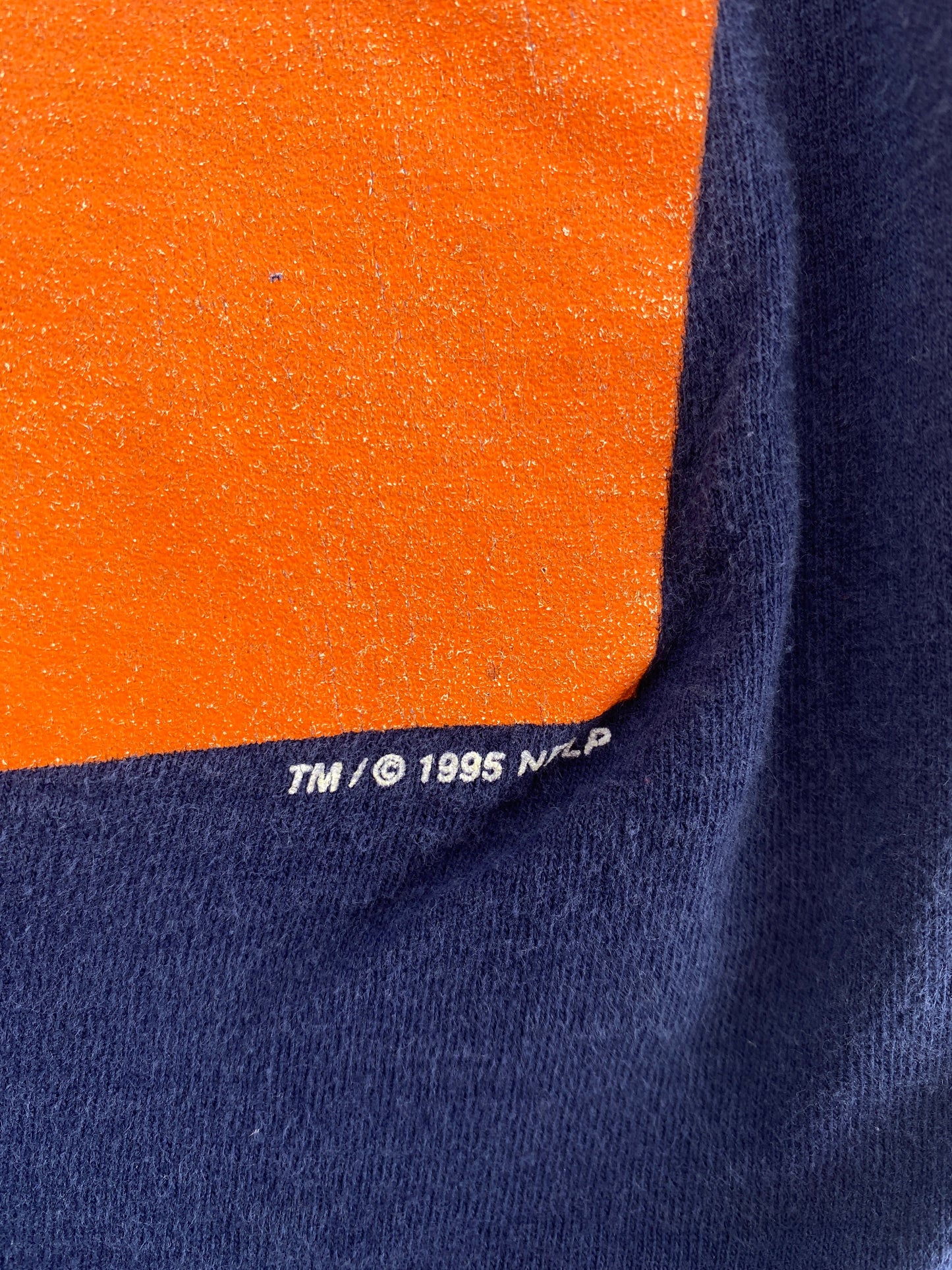 1995 SALEM x CHICAGO BEARS Made in USA Size L Vintage NFL T-Shirt / F4783T