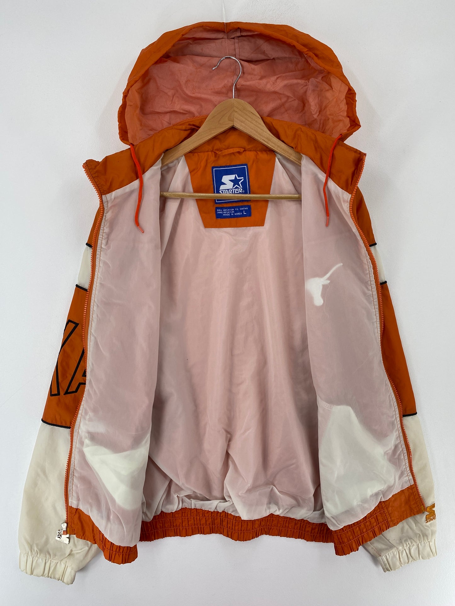 90’s STARTER x UNIVERSITY OF TEXAS Size L Vintage College Zip Up Nylon Jacket / E7218N