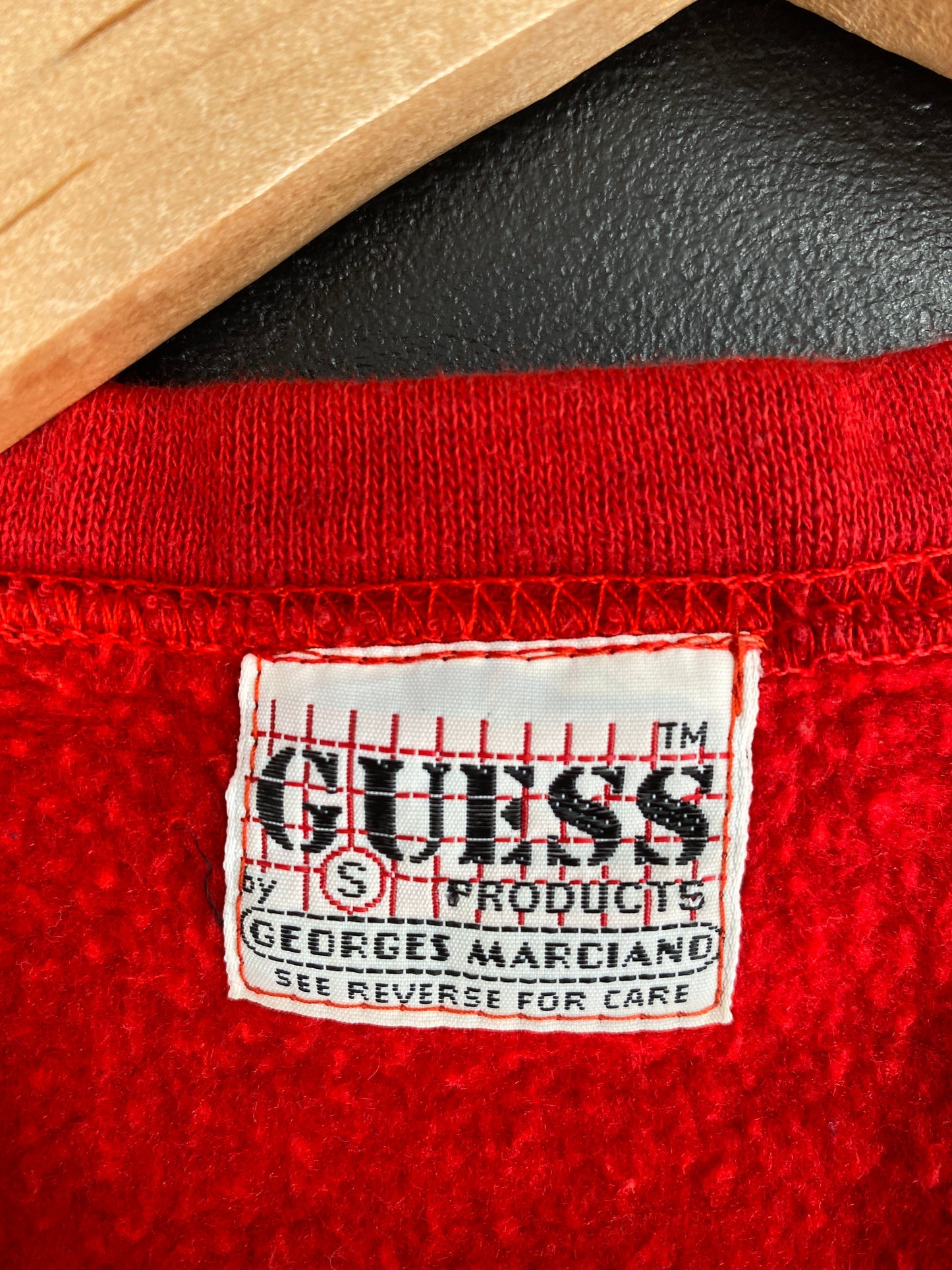 90’s GUESS Size Ladies S Cropped Sweat-shirt / E7112S