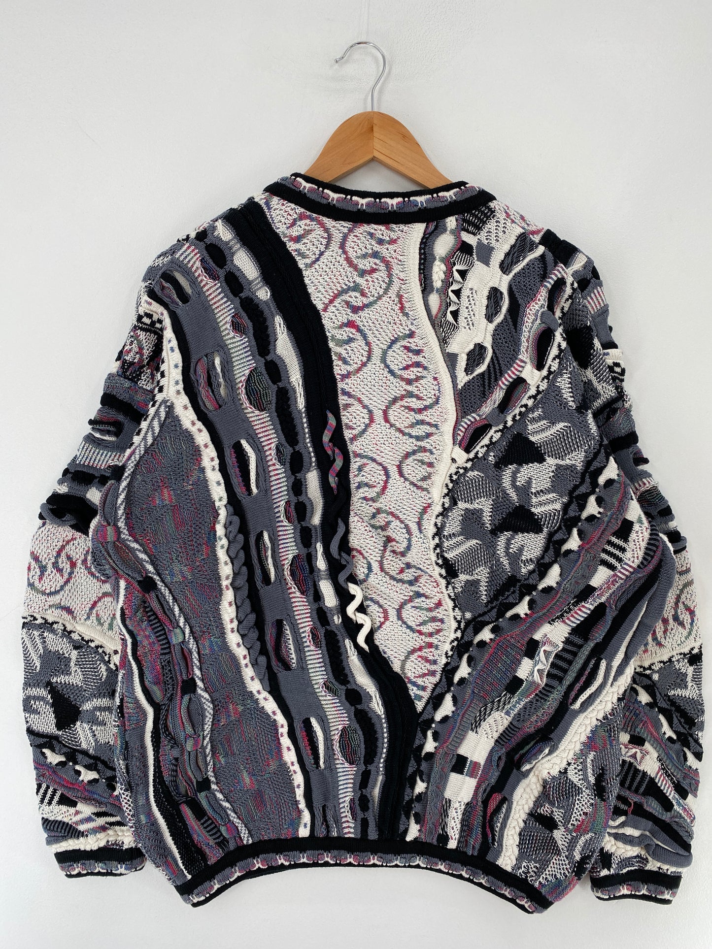 Vintage 3D COOGI-Style Size L Cotton Knit Sweater / F252K