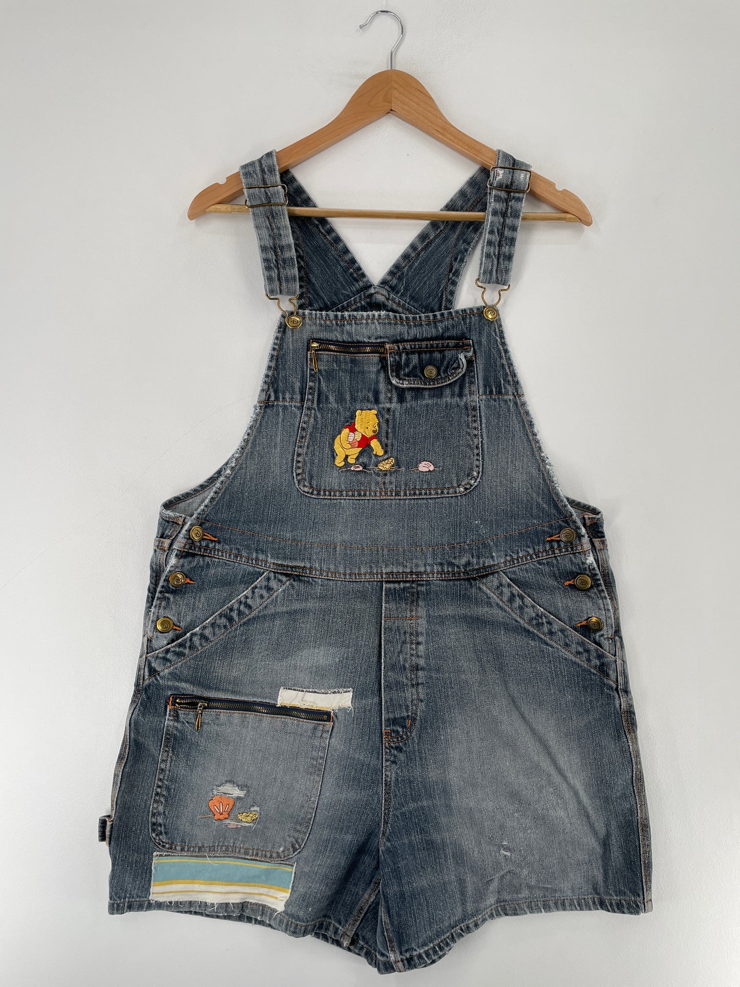 Vintage DISNEY DISNEY WINNIE THE POOH Size L Denim Overall / E7848P