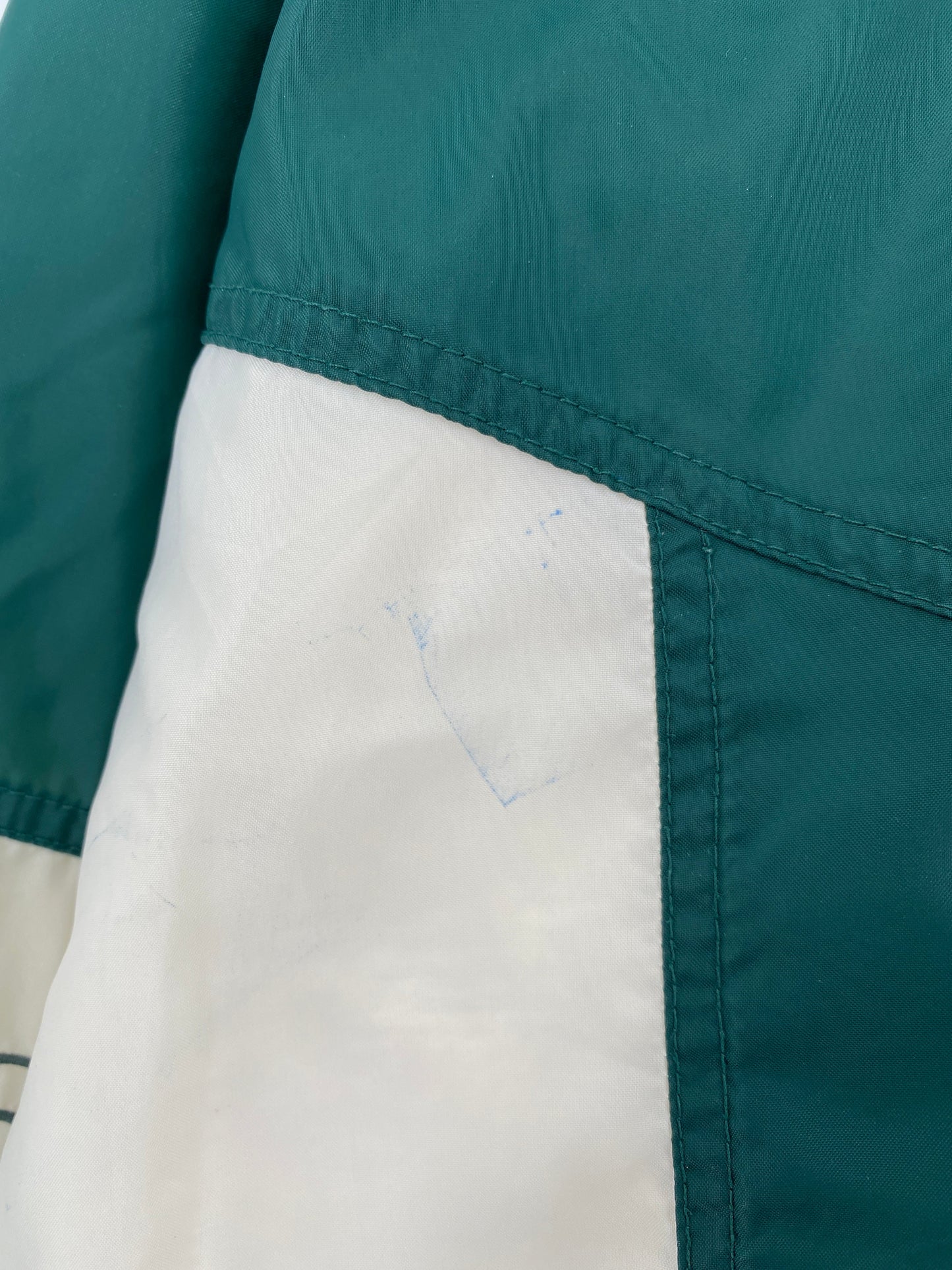 90’s ADIDAS Size XL Vintage Nylon Jacket / F7912N