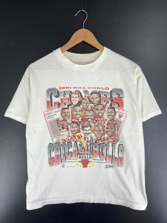 1991 SALEM x CHICAGO BULLS Size Approx.M Vintage NBA T-Shirt / E8178T