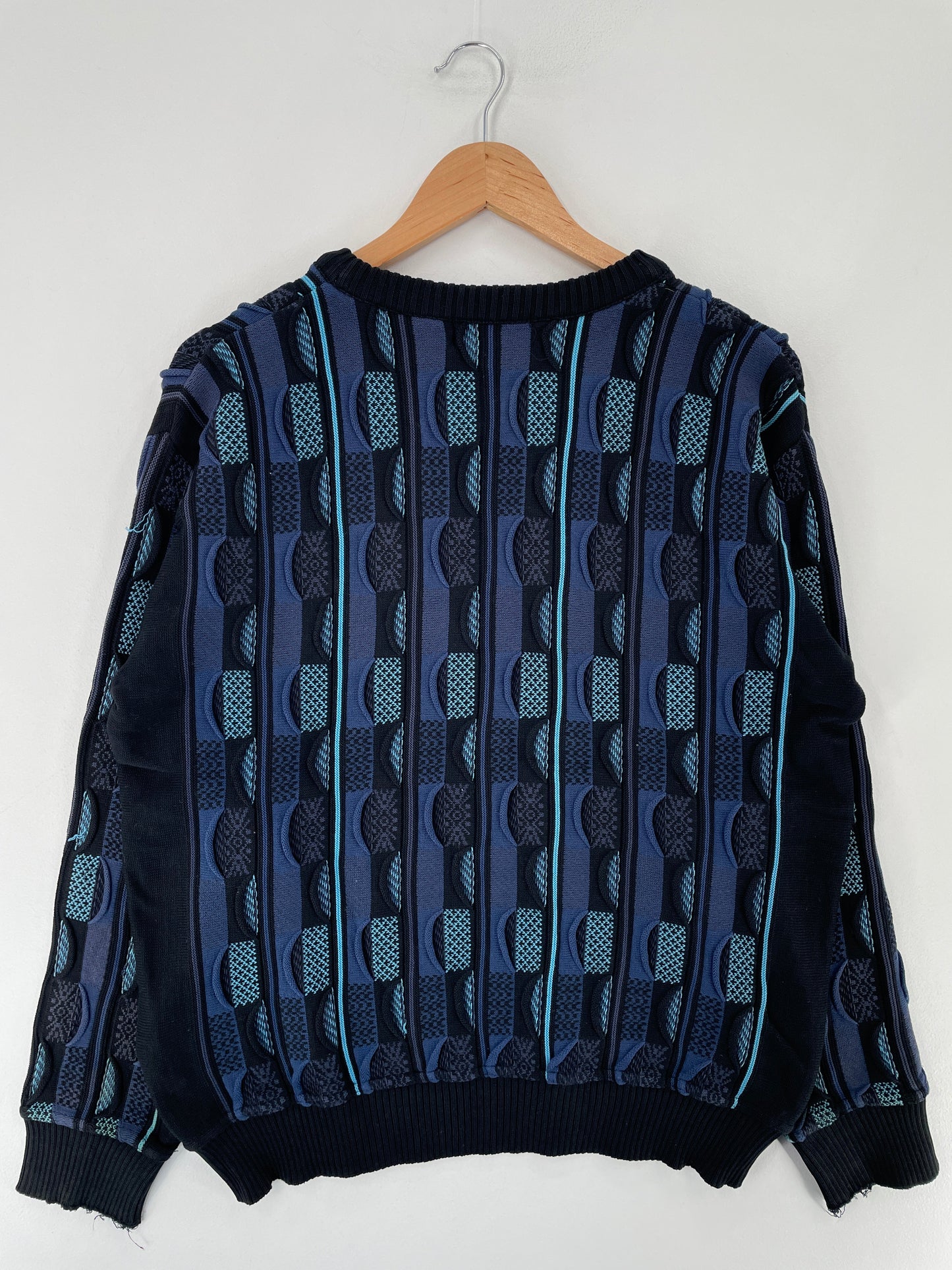 Vintage 3D COOGI-Style Size M Cotton Knit Sweater / F5880K