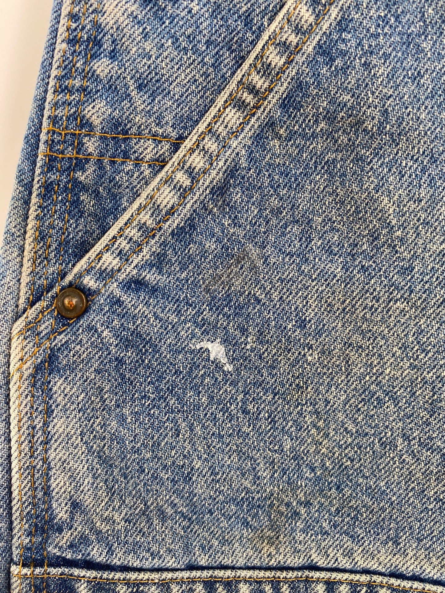 .Vintage CARHARTT Made in USA Size W32xL29 Denim Double Knee Pants / F328P