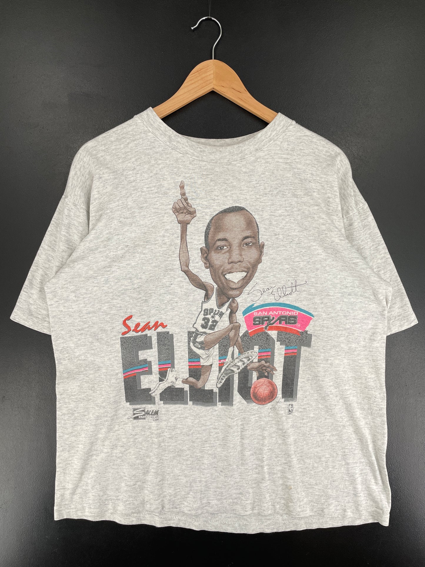 1990 SAN ANTONIO SPURS SEAN ELLIOTT Size No Tag (Approx.L) Vintage NBA T-shirt / F550T