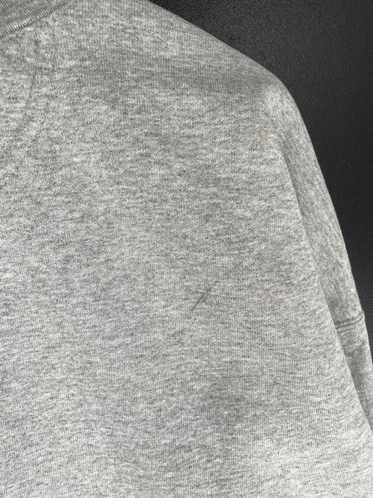 00’ NIKE x GEORGIA BASKETBALL Size XL Vintage College Sweat-Shirt / E7400S