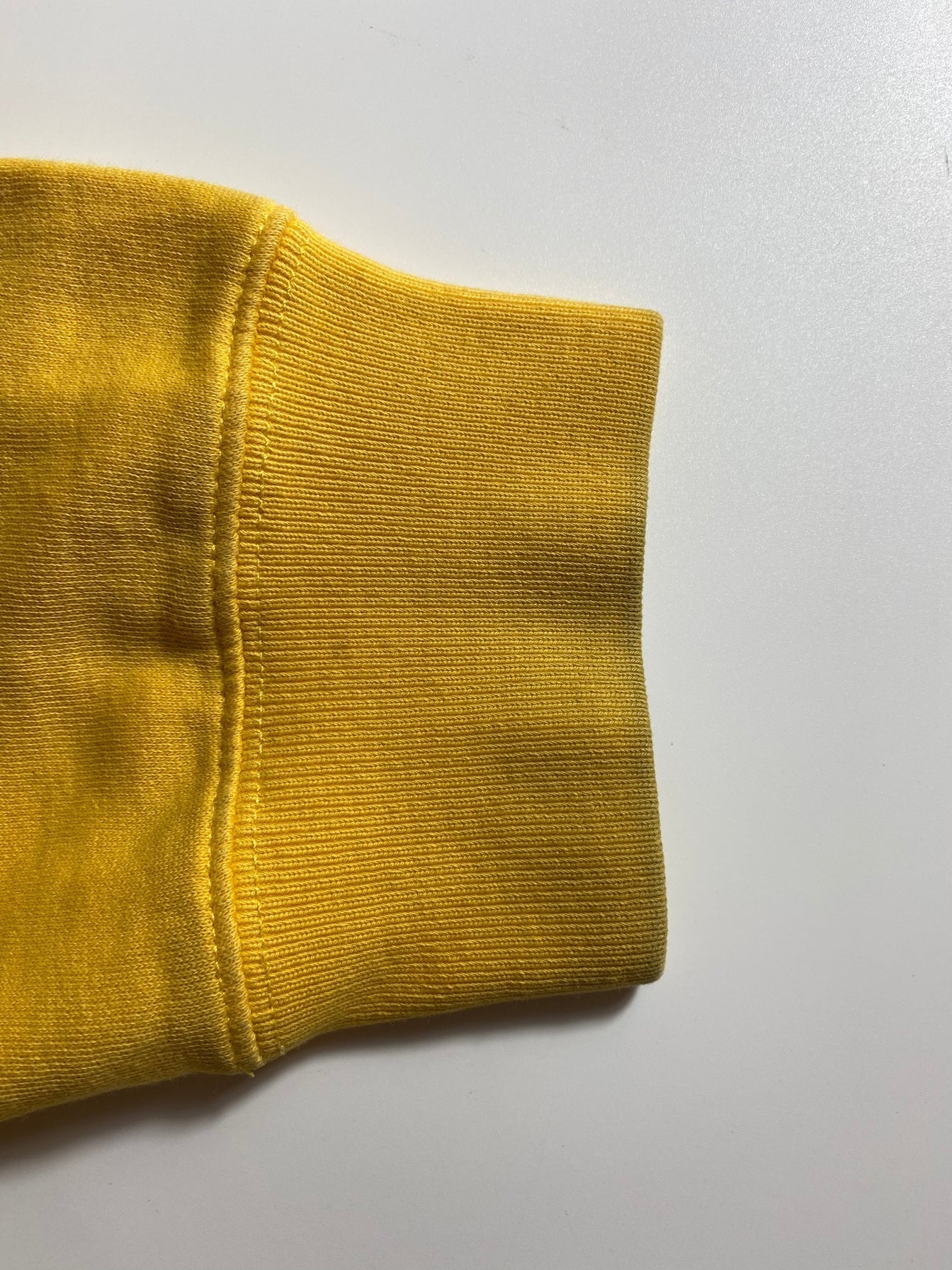 90’s TOMMY HILFIGER Size XL Vintage Sweat-Shirt / G1277S